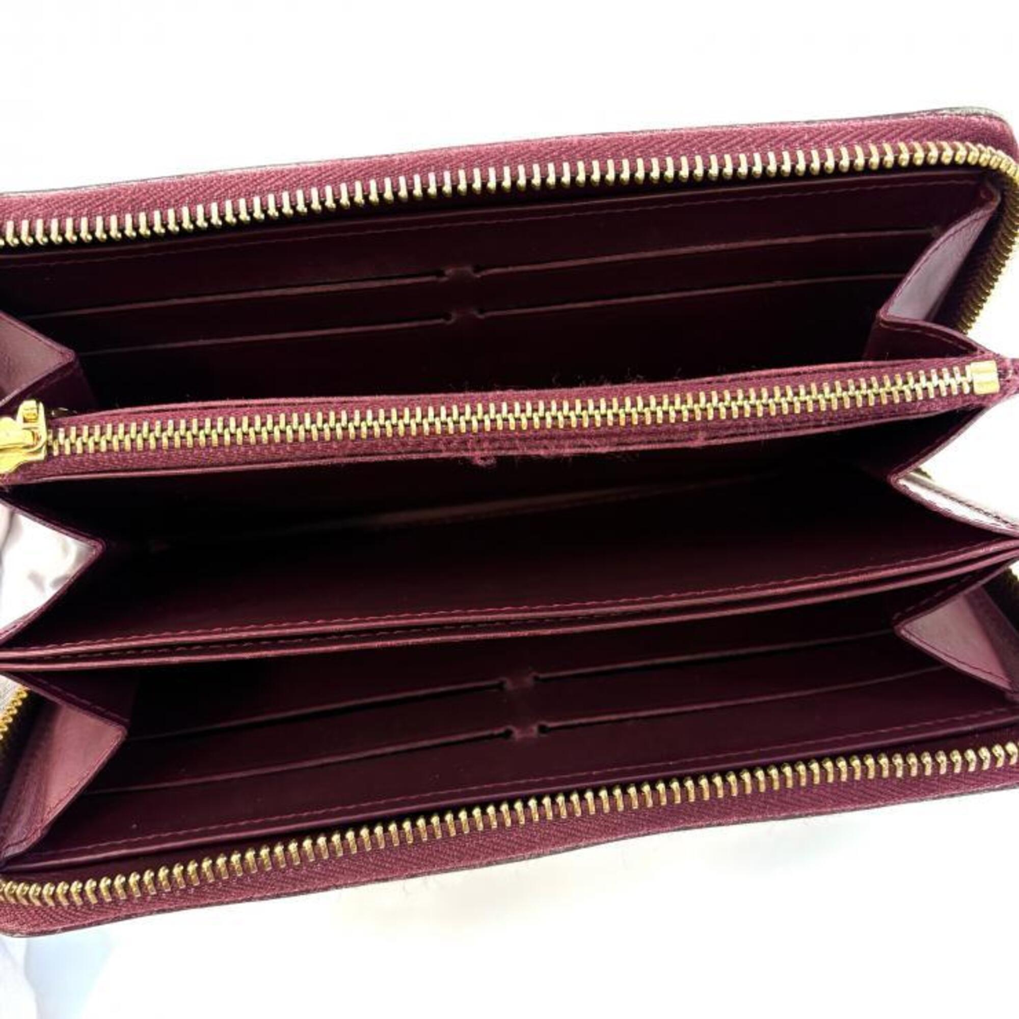 Louis Vuitton Rouge Fauviste Monogram Vernis Long Wallet (Bi-Fold) (Pre-Owned)