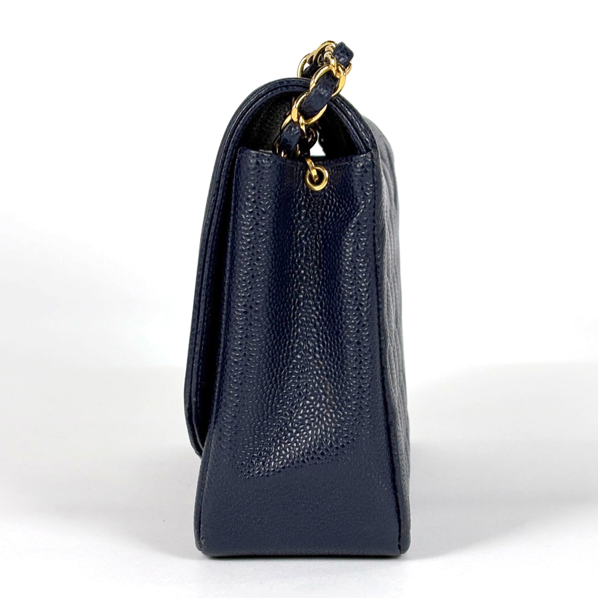 Chanel Matelasse Navy Grained Calfskin Shoulder Bag (Pre-Owned)