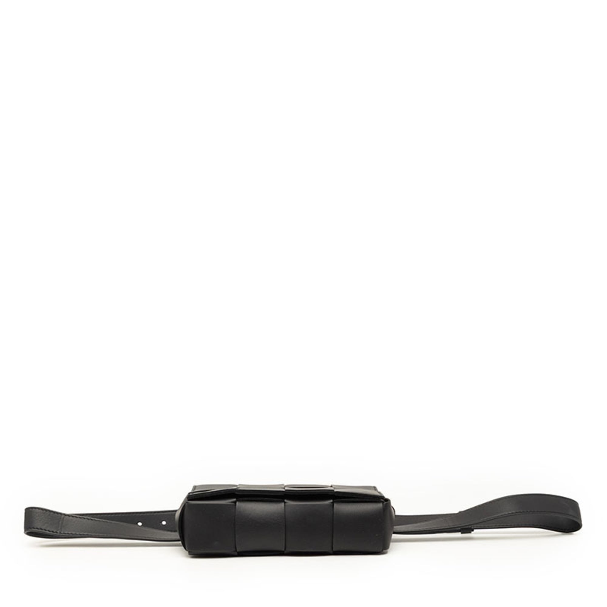 Bottega Veneta Black Leather Fanny Pack (Pre-Owned)