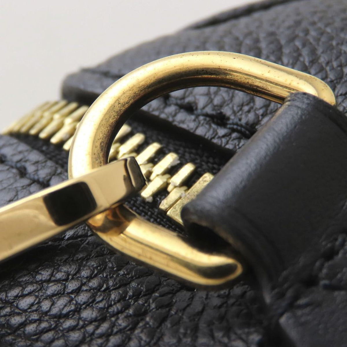 Louis Vuitton Monogram Empreinte Noir Leather Handbag (Pre-Owned)
