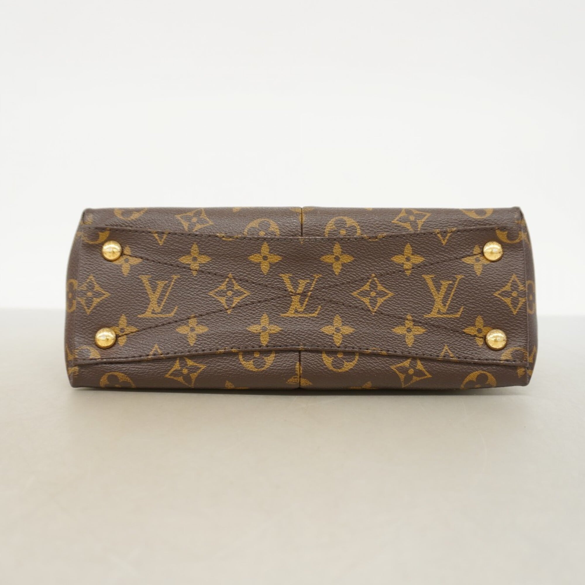 Louis Vuitton Cerise Handbag (Pre-Owned)