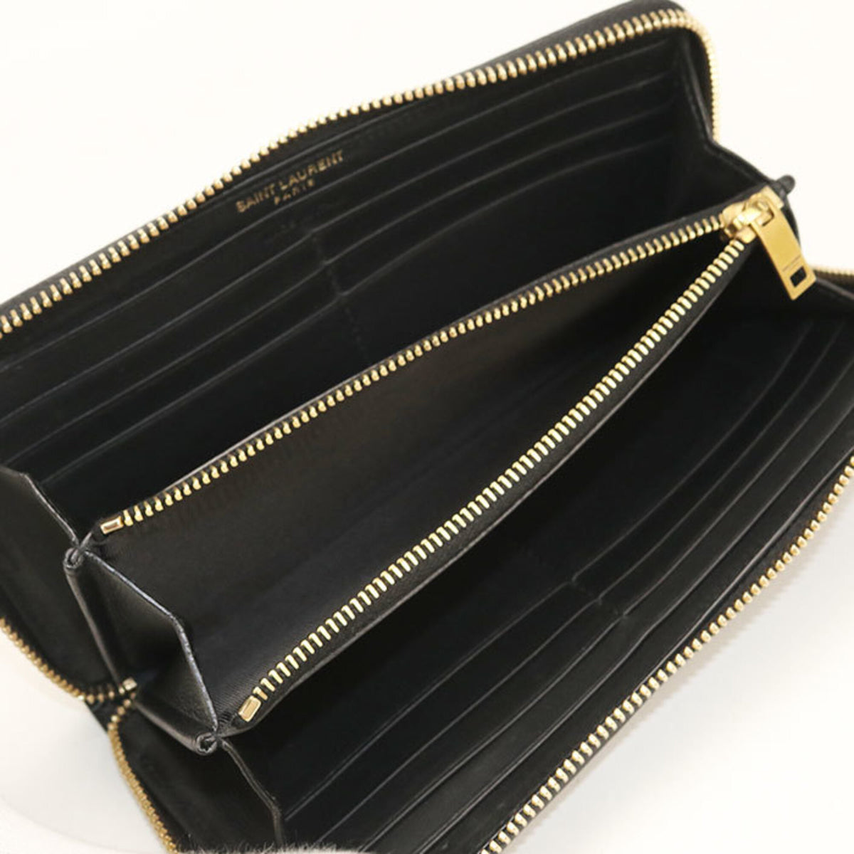 Saint Laurent Black Leather Long Wallet (Bi-Fold) (Pre-Owned)