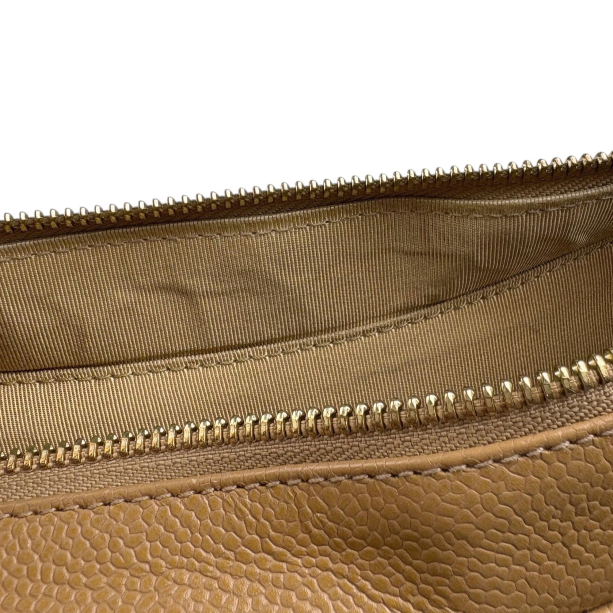Chanel Matelasse Beige Grained Calfskin Shoulder Bag (Pre-Owned)