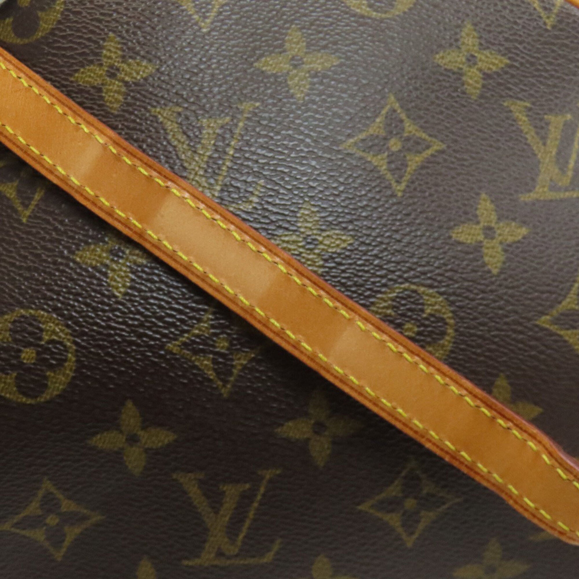 Louis Vuitton Brown Monogram Monogram Canvas Shoulder Bag (Pre-Owned)