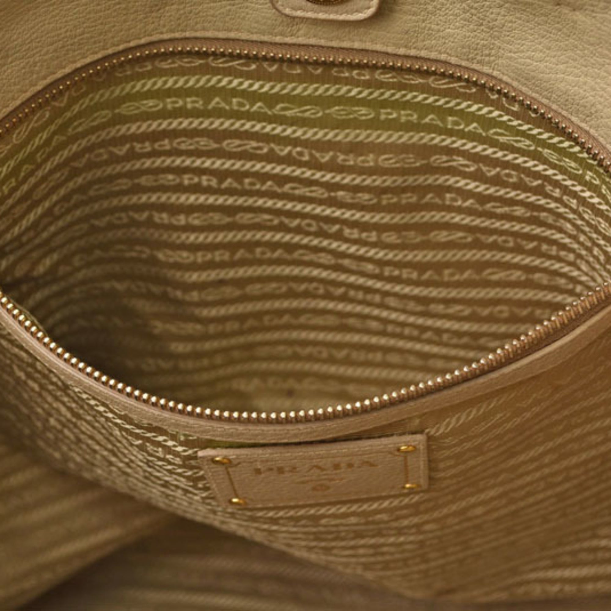 Prada Beige Leather Shoulder Bag Tote Bag (Pre-Owned)