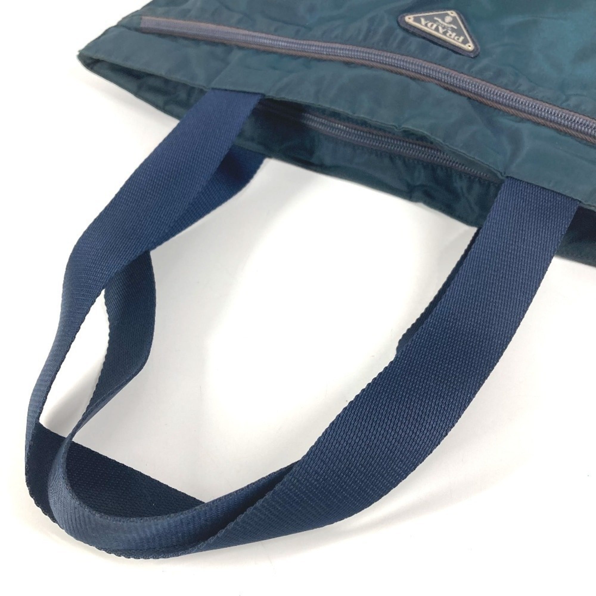 Prada Blue Nylon Shoulder Bag (Pre-Owned)