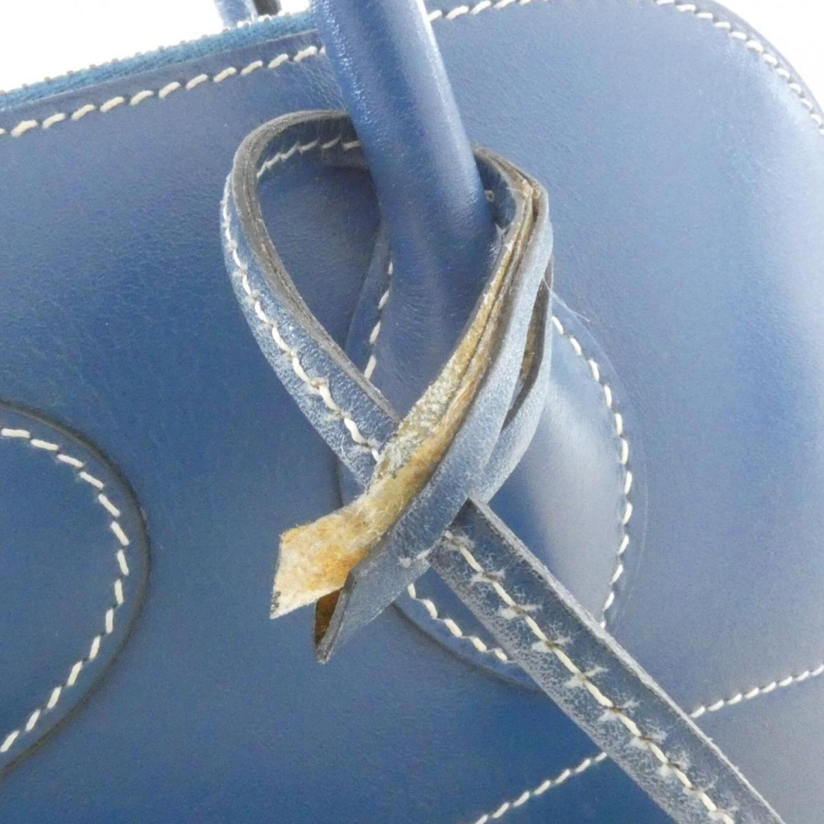Hermes Blue Box Calf Leather Handbag (Pre-Owned)