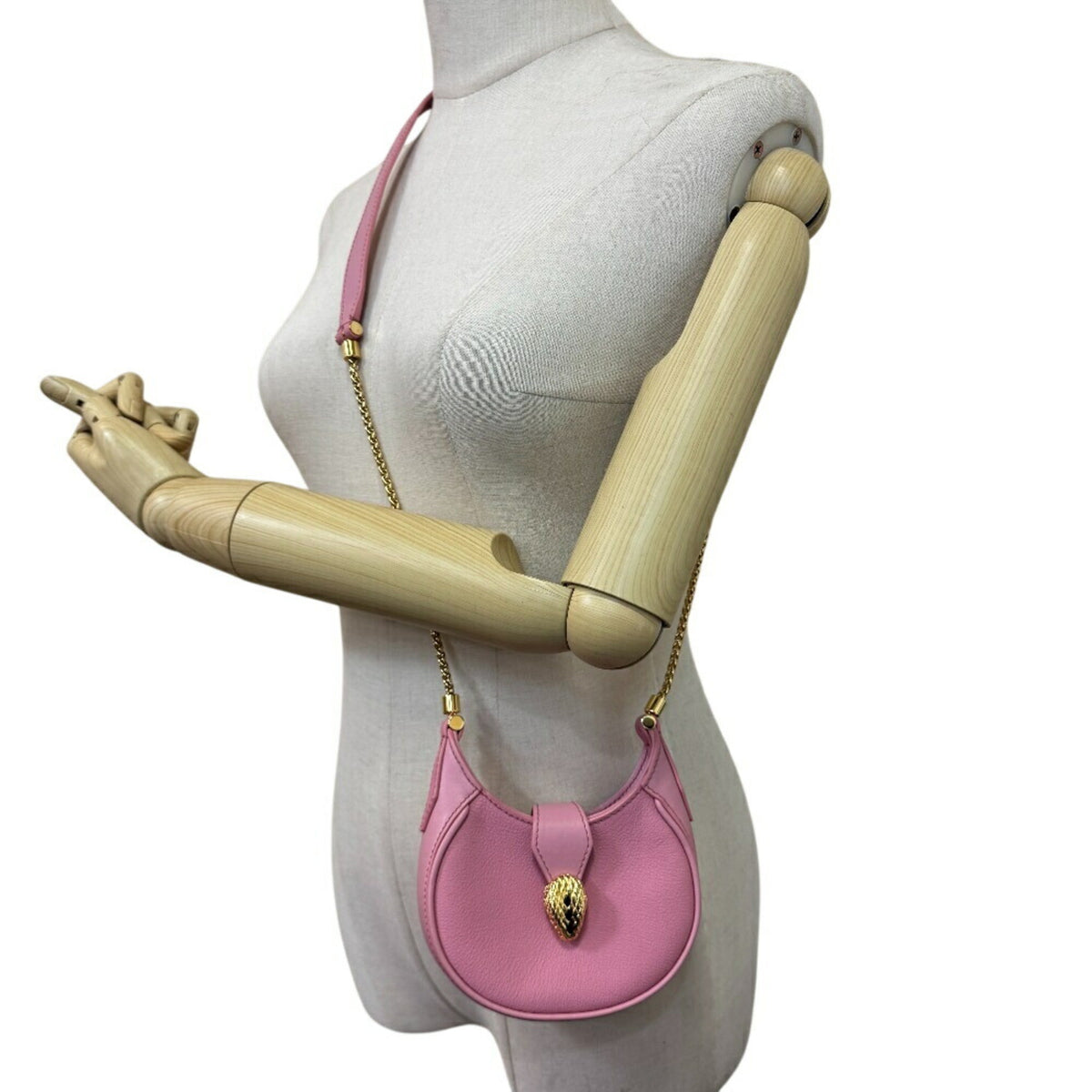 Bvlgari Pink Leather Shoulder Bag (Pre-Owned)