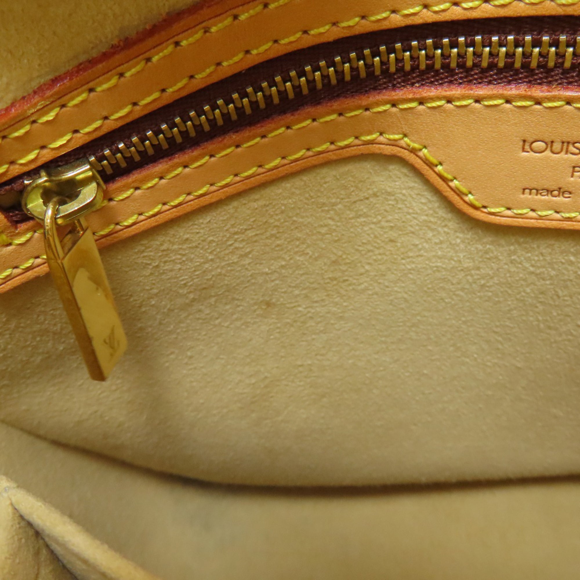 Louis Vuitton Monogram Monogram Shoulder Bag (Pre-Owned)