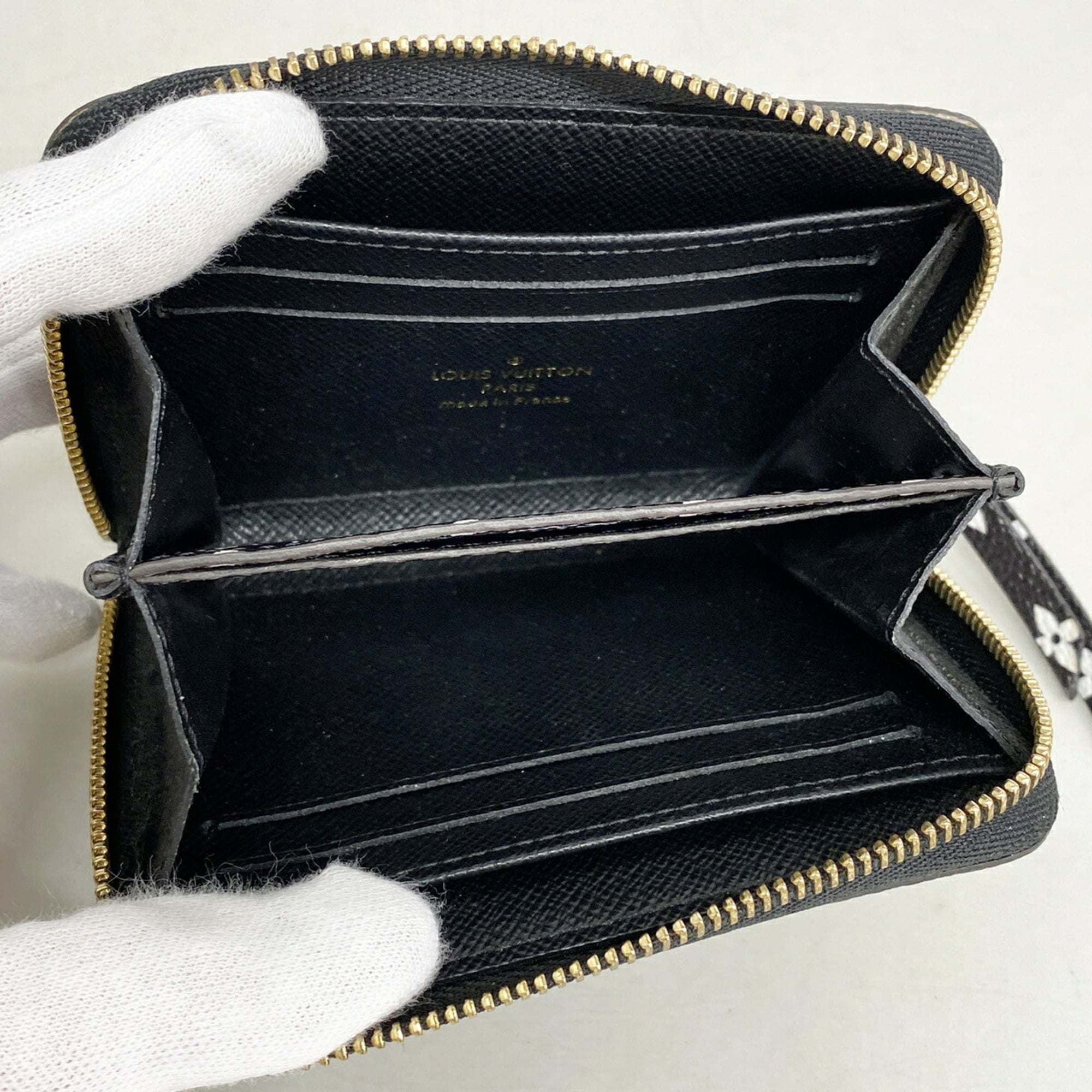 Louis Vuitton Noir Yellow Coin Purse/Coin Case (Pre-Owned)