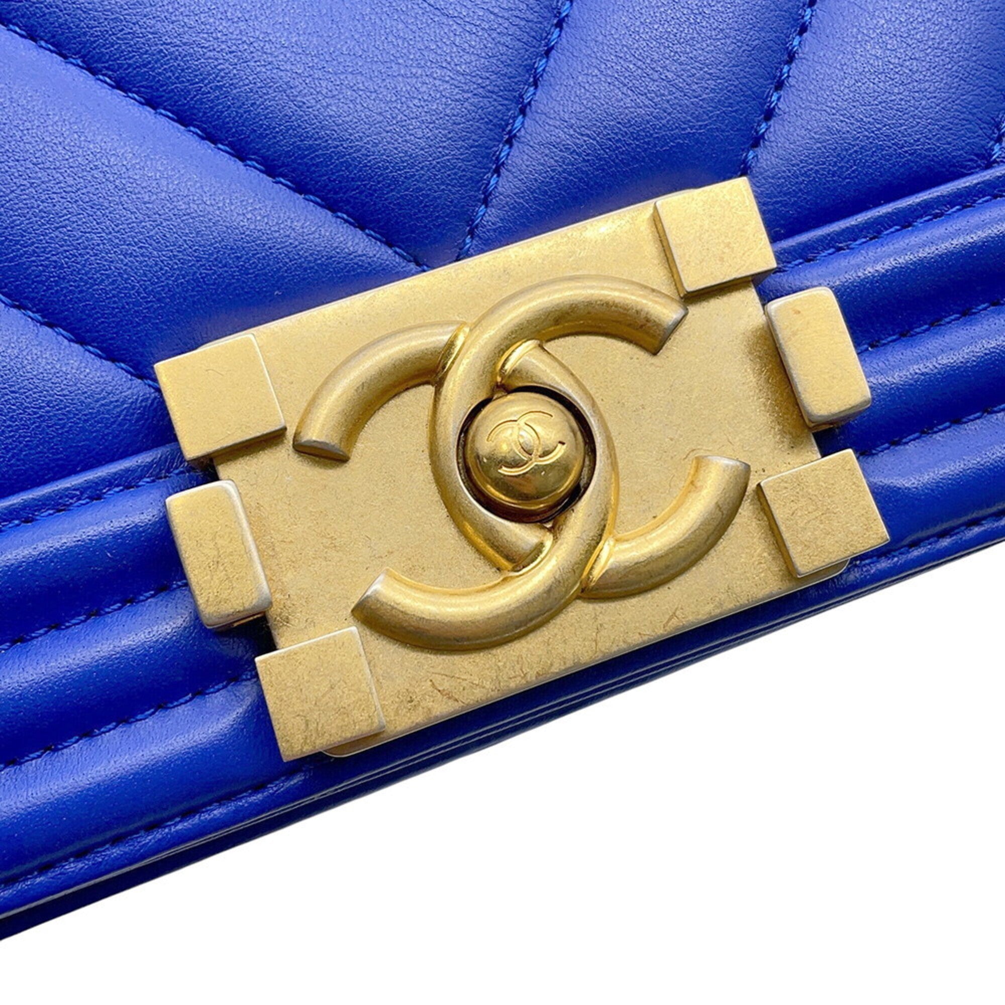Chanel Blue Handbag Shoulder Bag (Pre-Owned)