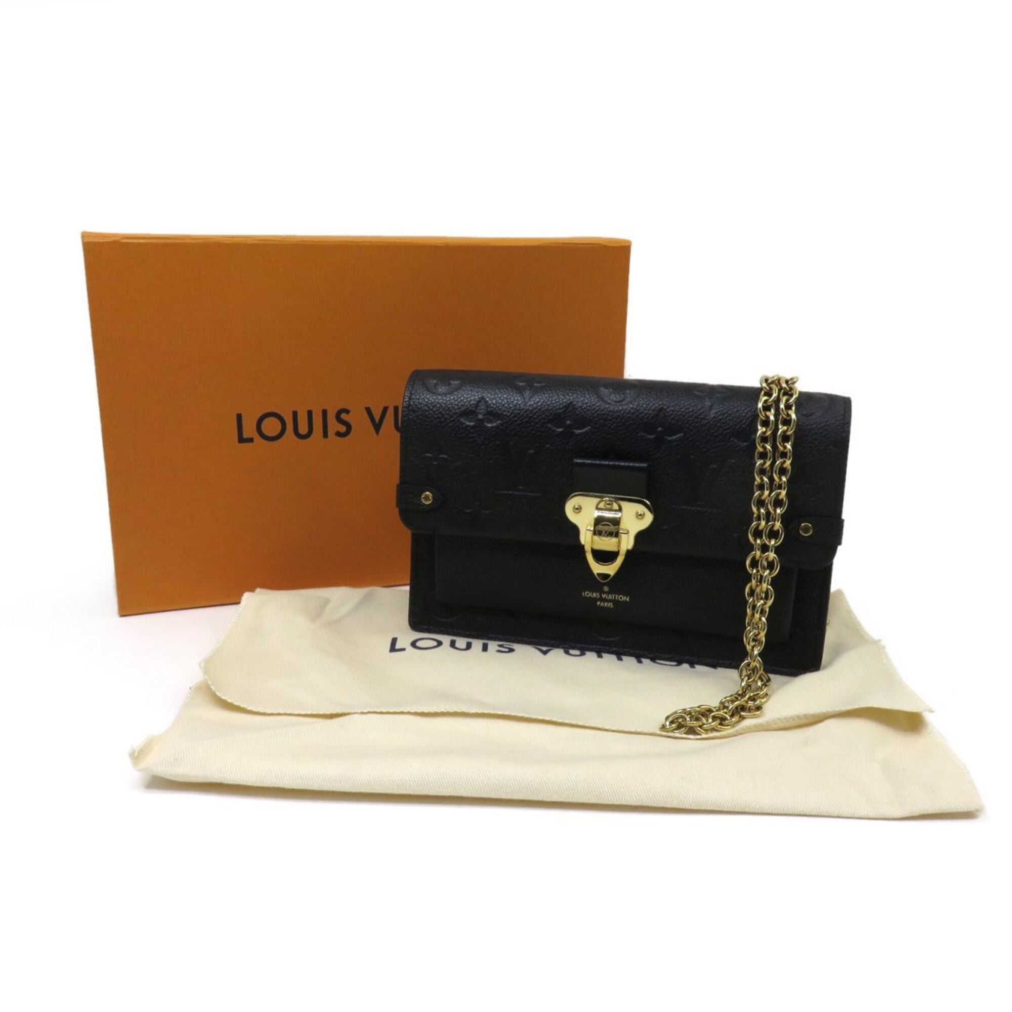 Louis Vuitton Noir Shoulder Bag (Pre-Owned)