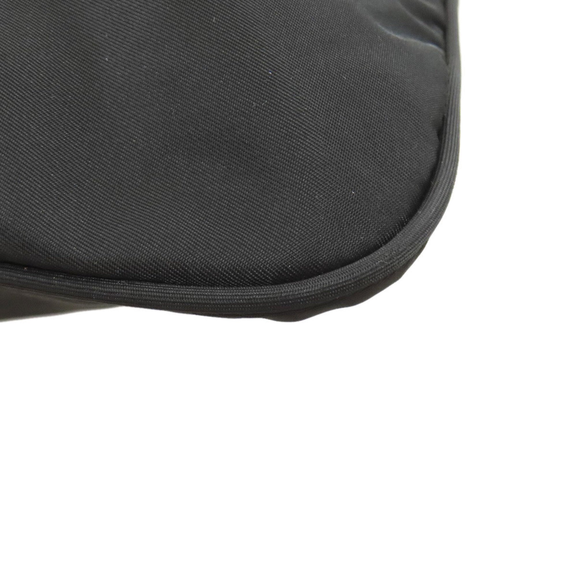 Prada Black Nylon Shoulder Bag (Pre-Owned)