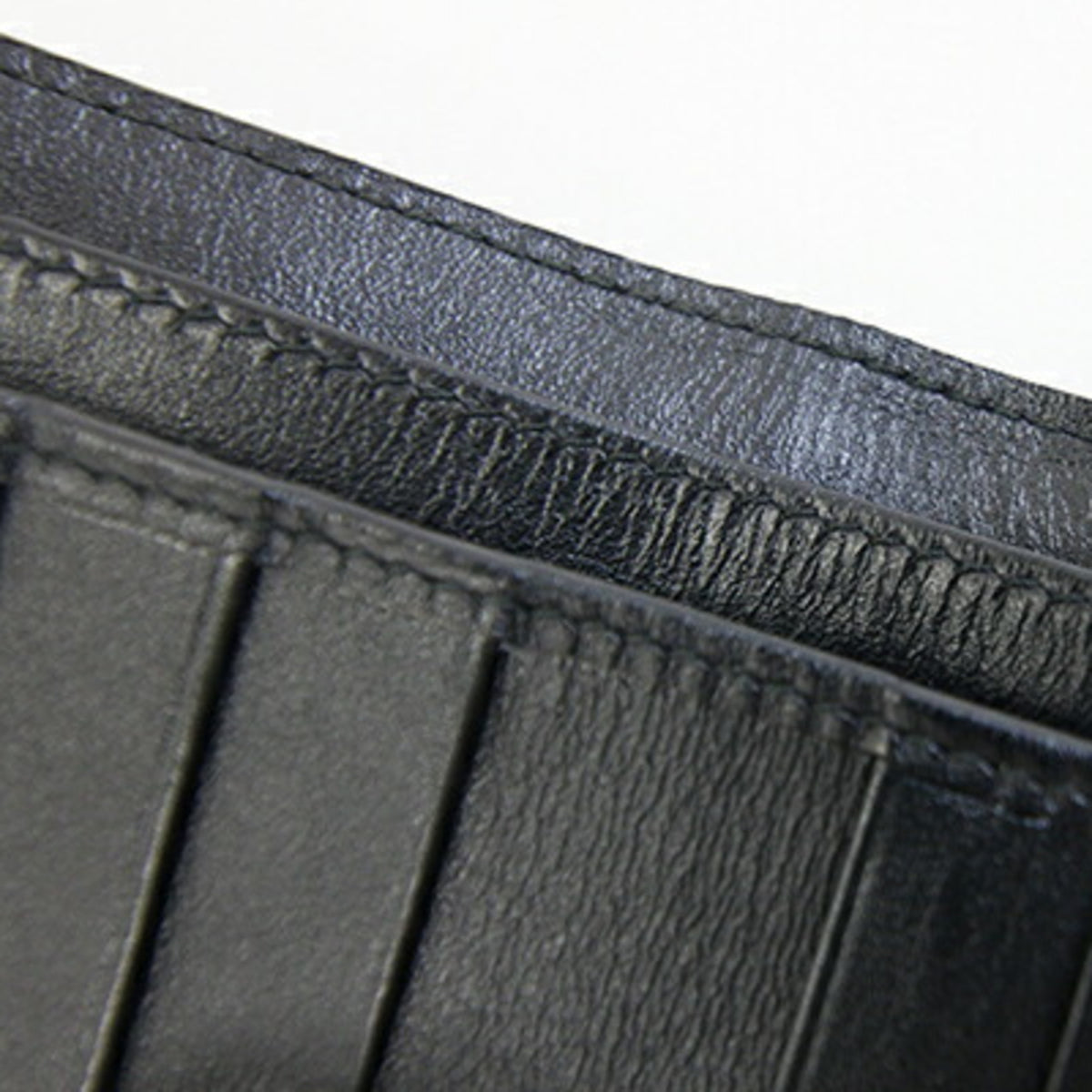 Gucci Black Leather Wallet (Bi-Fold) (Pre-Owned)