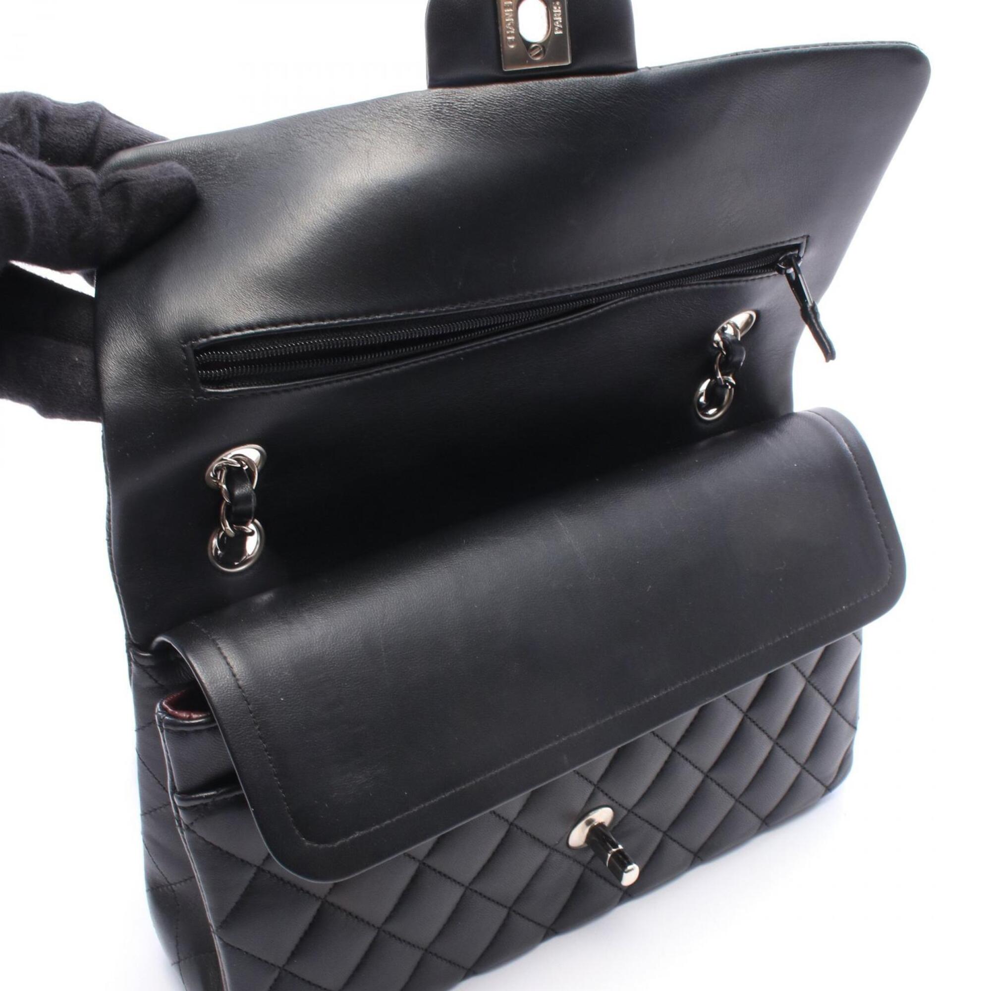 Chanel Black Leather Handbag Shoulder Bag (Pre-Owned)