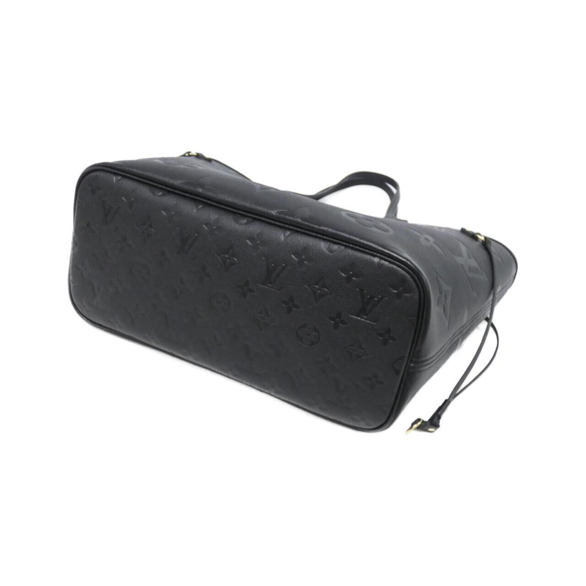 Louis Vuitton Black Leather Handbag Pouch (Pre-Owned)