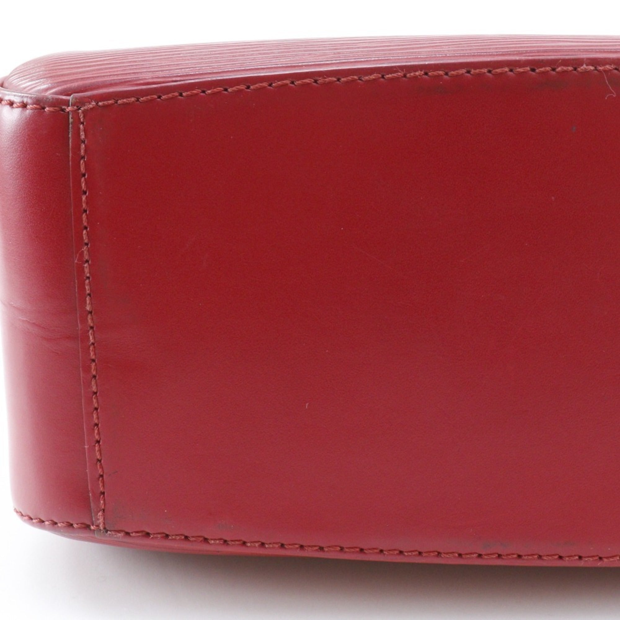 Louis Vuitton Castilian Red Red Color Epi Leather Handbag (Pre-Owned)