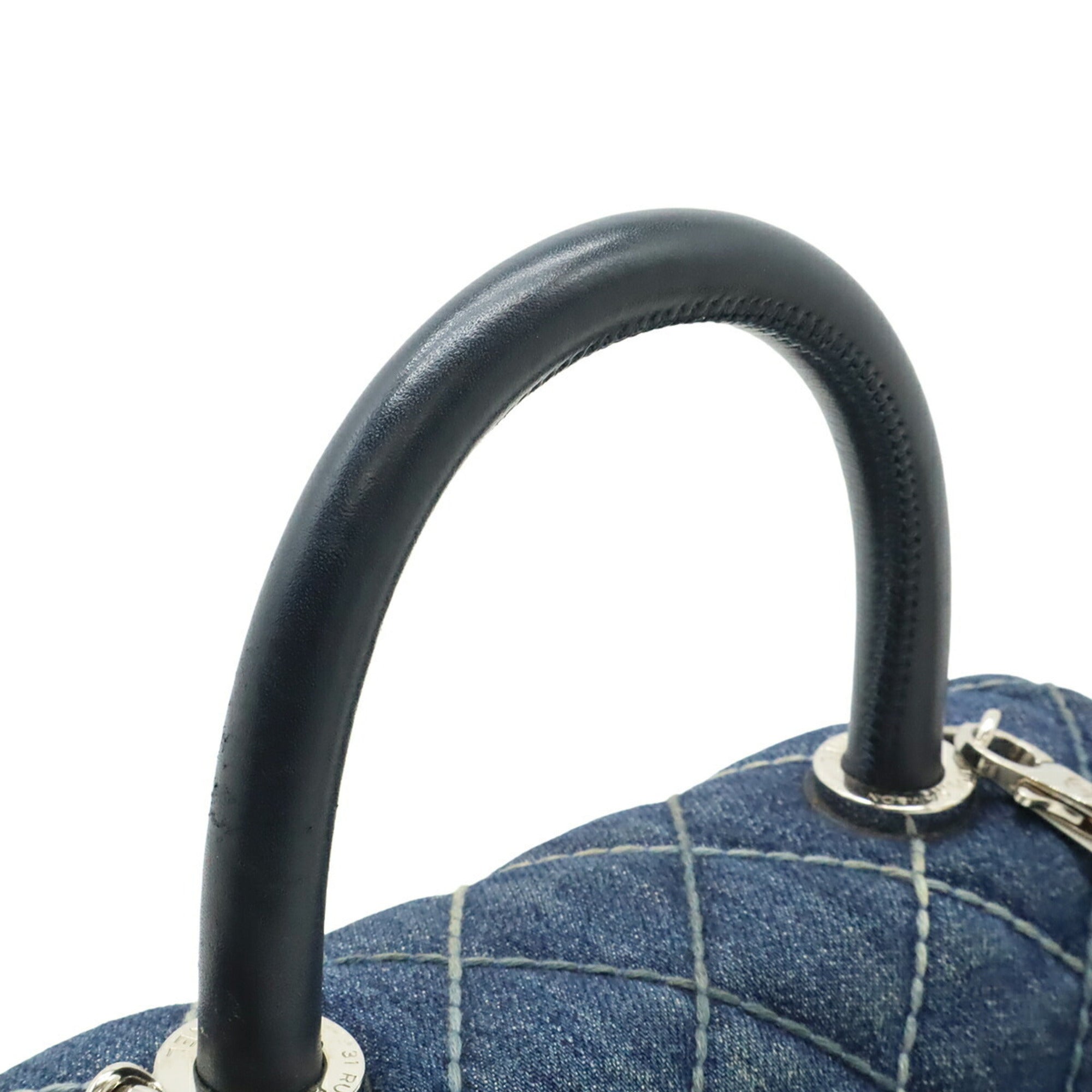 Chanel Wild Stitch Blue Denim Leather Handbag (Pre-Owned)
