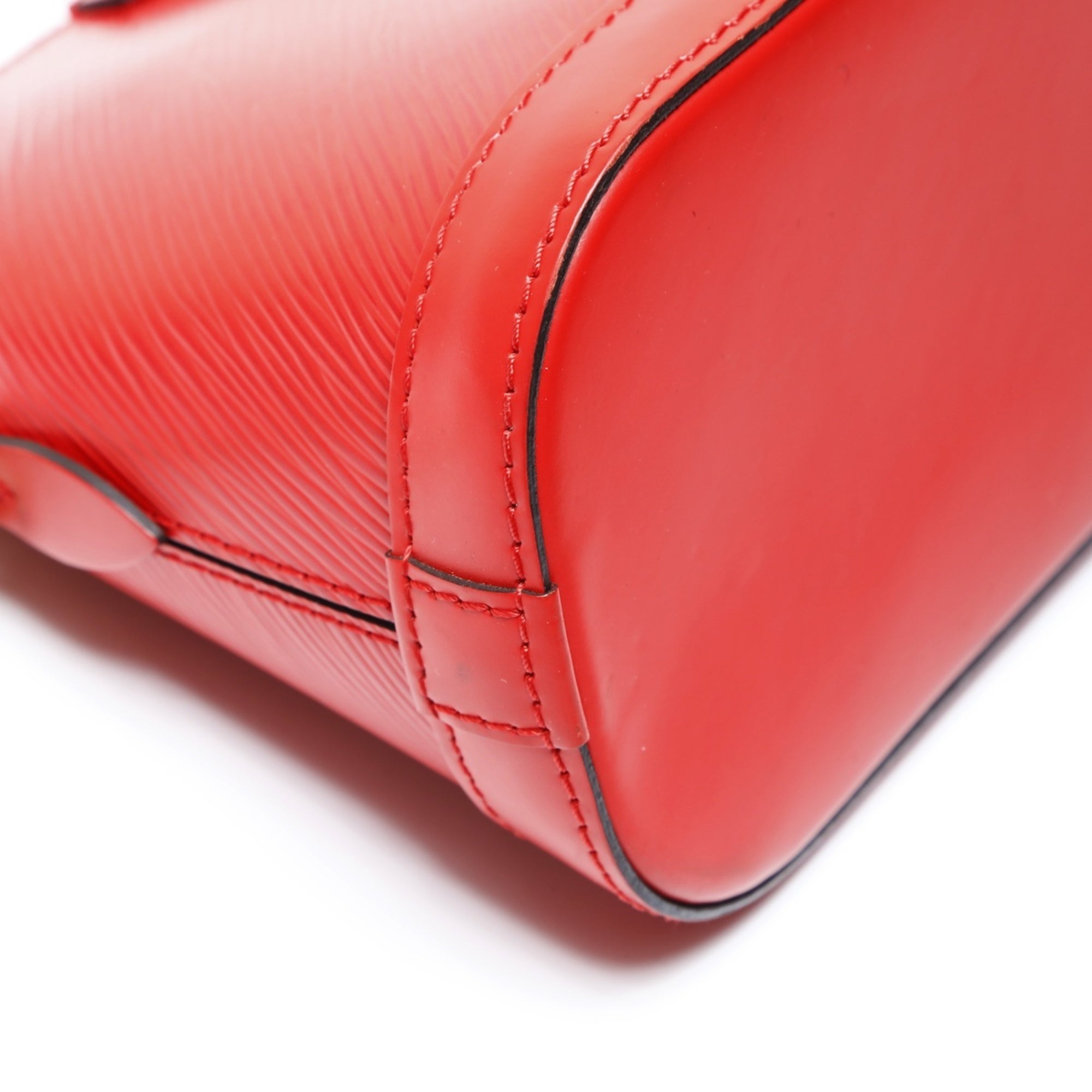 Louis Vuitton Red Color Shoulder Bag (Pre-Owned)