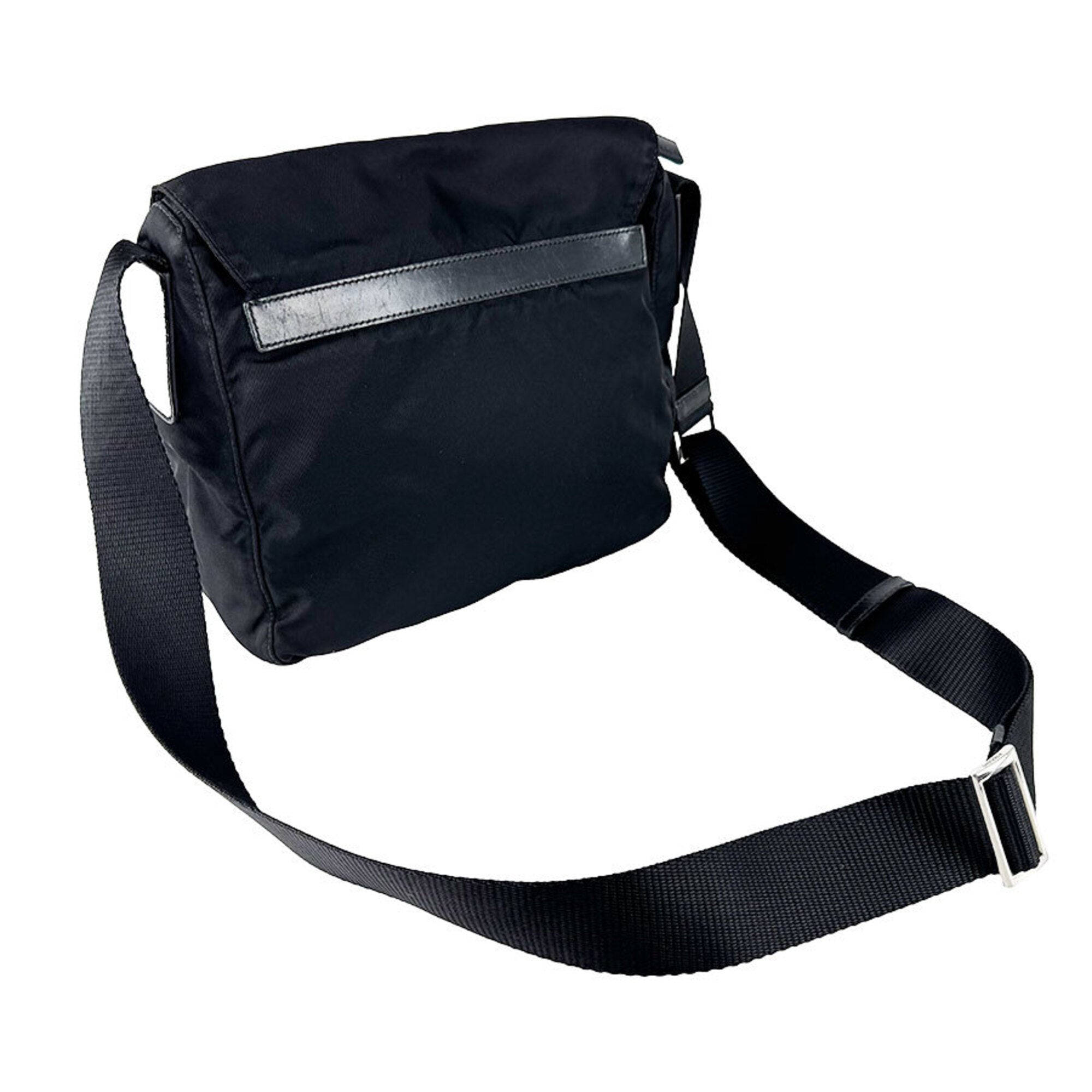 Prada Black Nylon Leather Shoulder Bag (Pre-Owned)