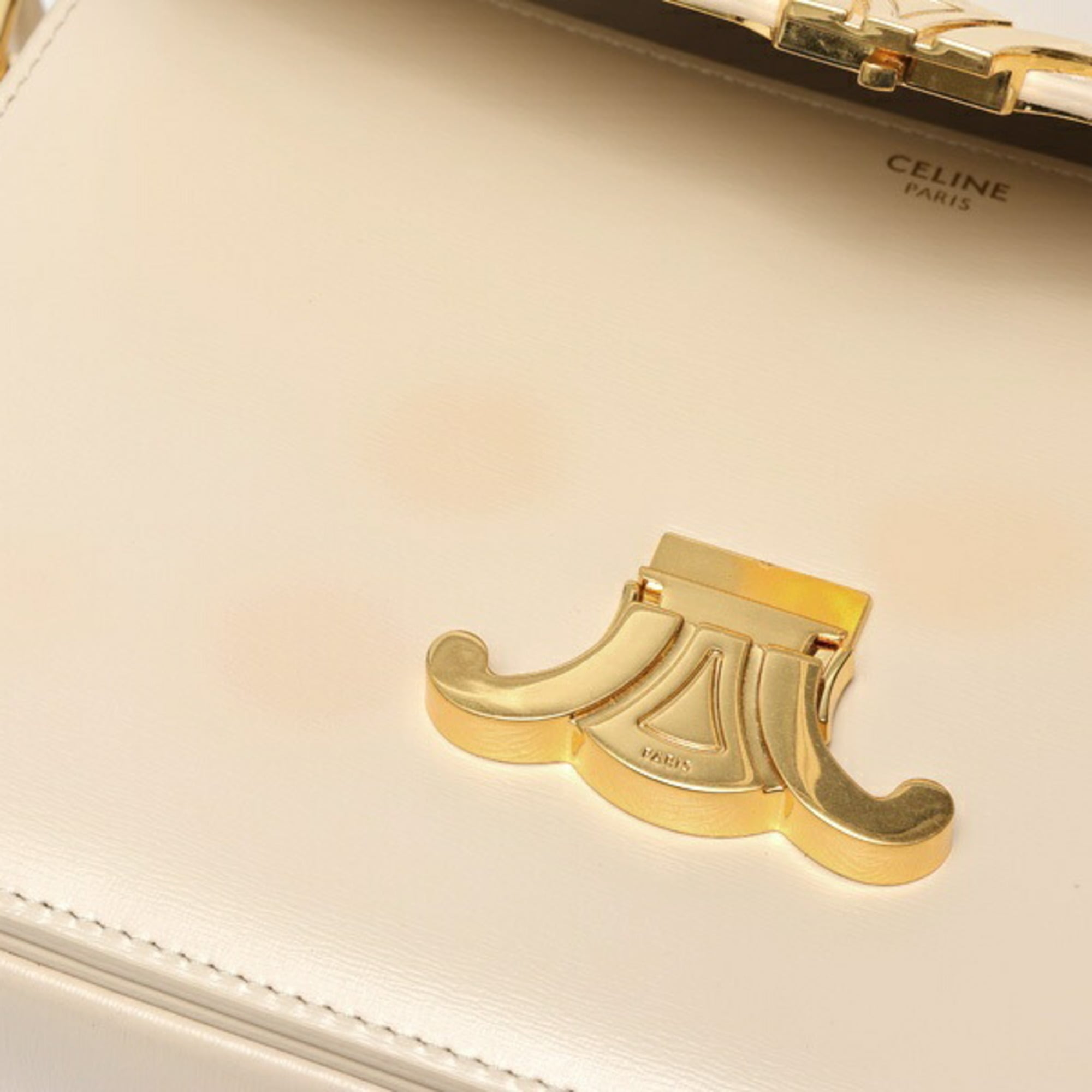 Celine Ivory Leather Shoulder Bag (Pre-Owned)
