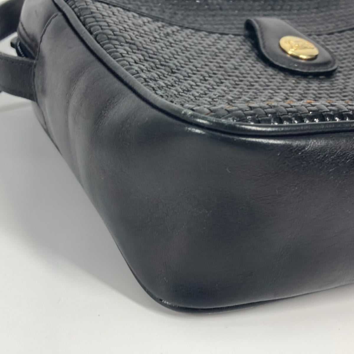 Celine Black Leather Pochette Shoulder Bag (Pre-Owned)