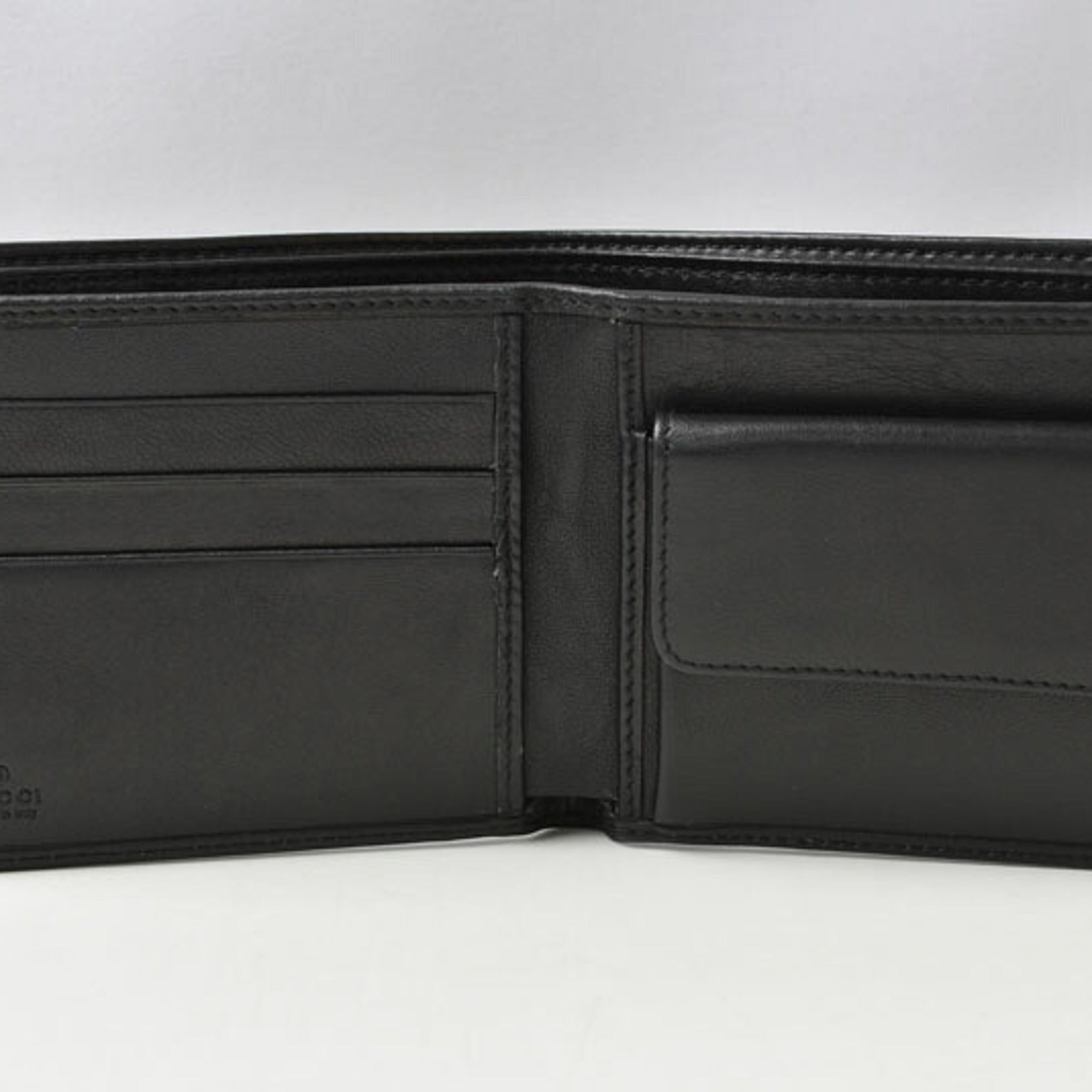 Gucci Black Leather Wallet (Bi-Fold) (Pre-Owned)