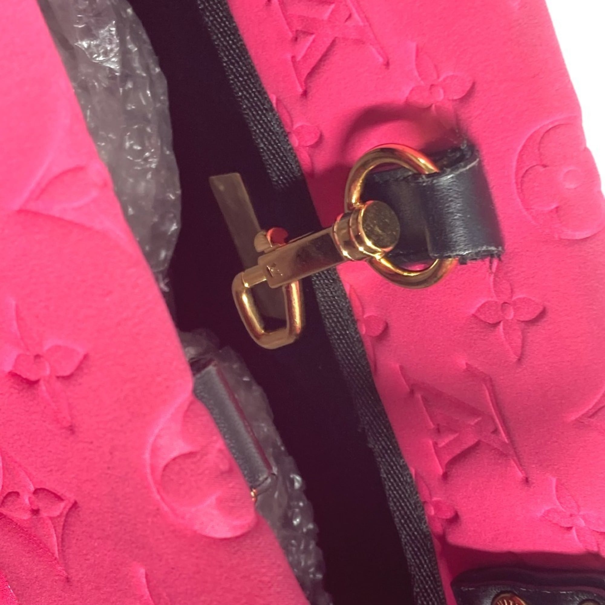 Louis Vuitton Black Pink Microfiber Shoulder Bag Tote Bag (Pre-Owned)