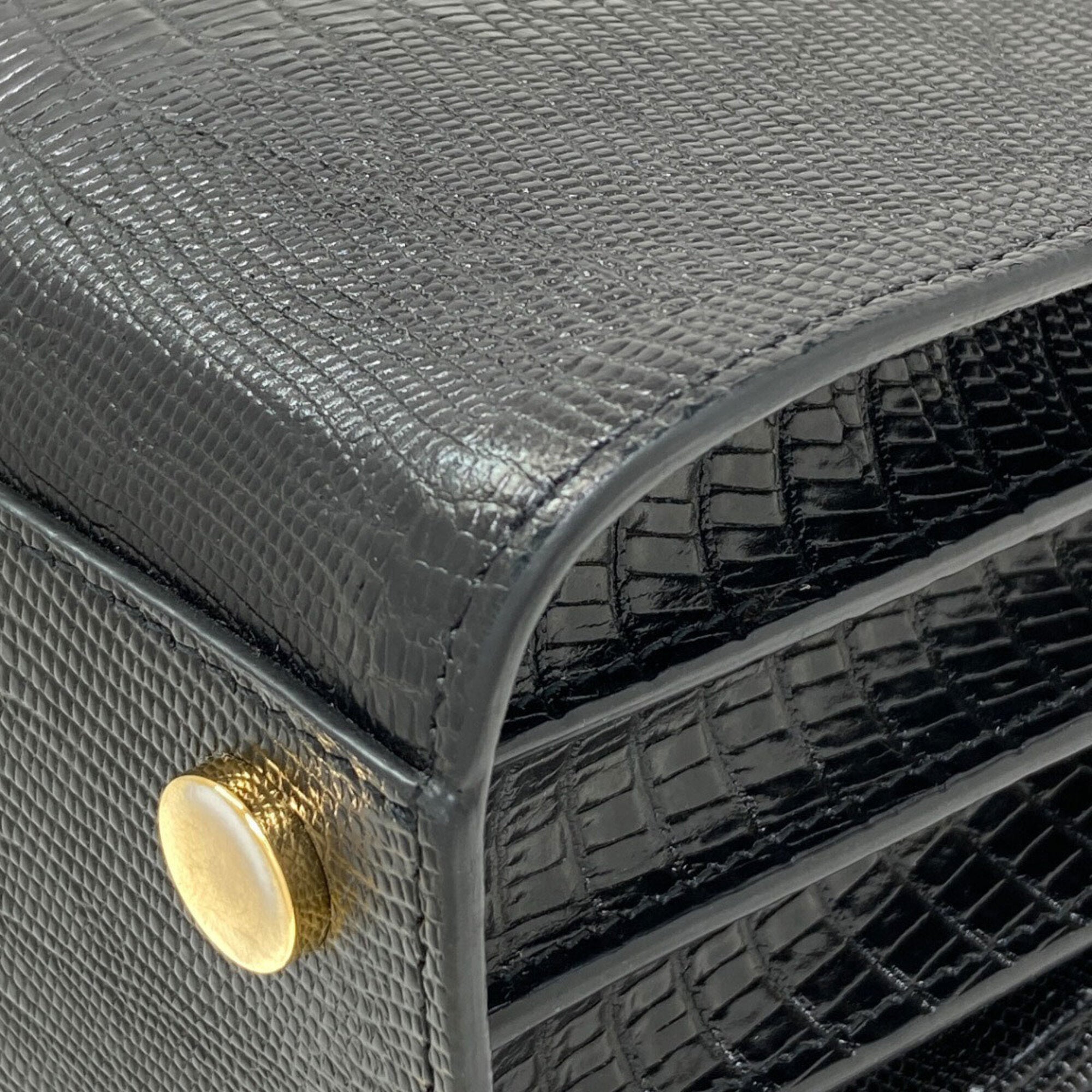 Marni Black Leather Shoulder Bag (Pre-Owned)
