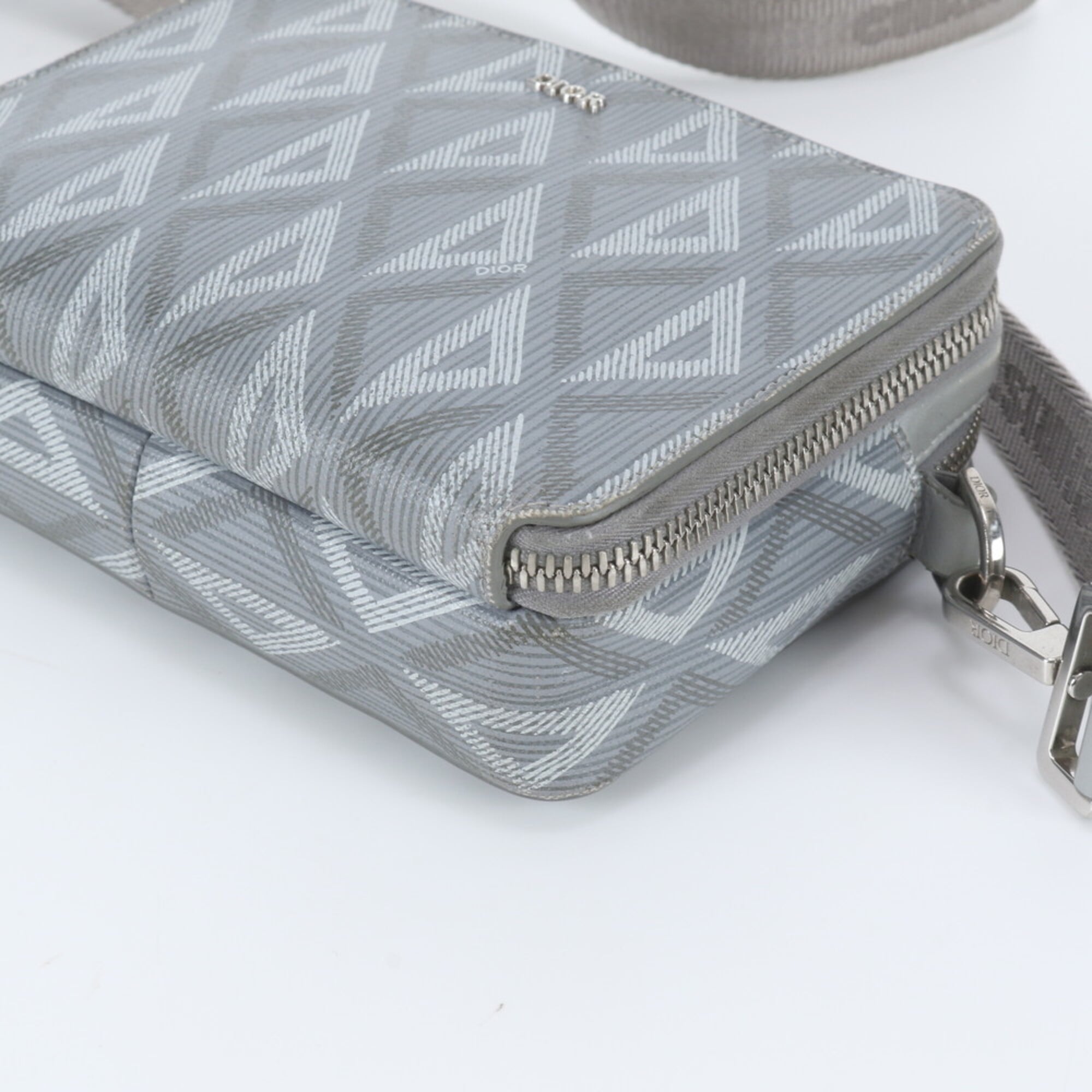 Christian Dior Gray Leather Coated Canvas Shoulder Bag (Pre-Owned)