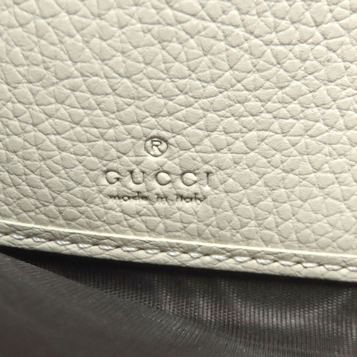 Gucci Ivory Leather Long Wallet (Bi-Fold) (Pre-Owned)