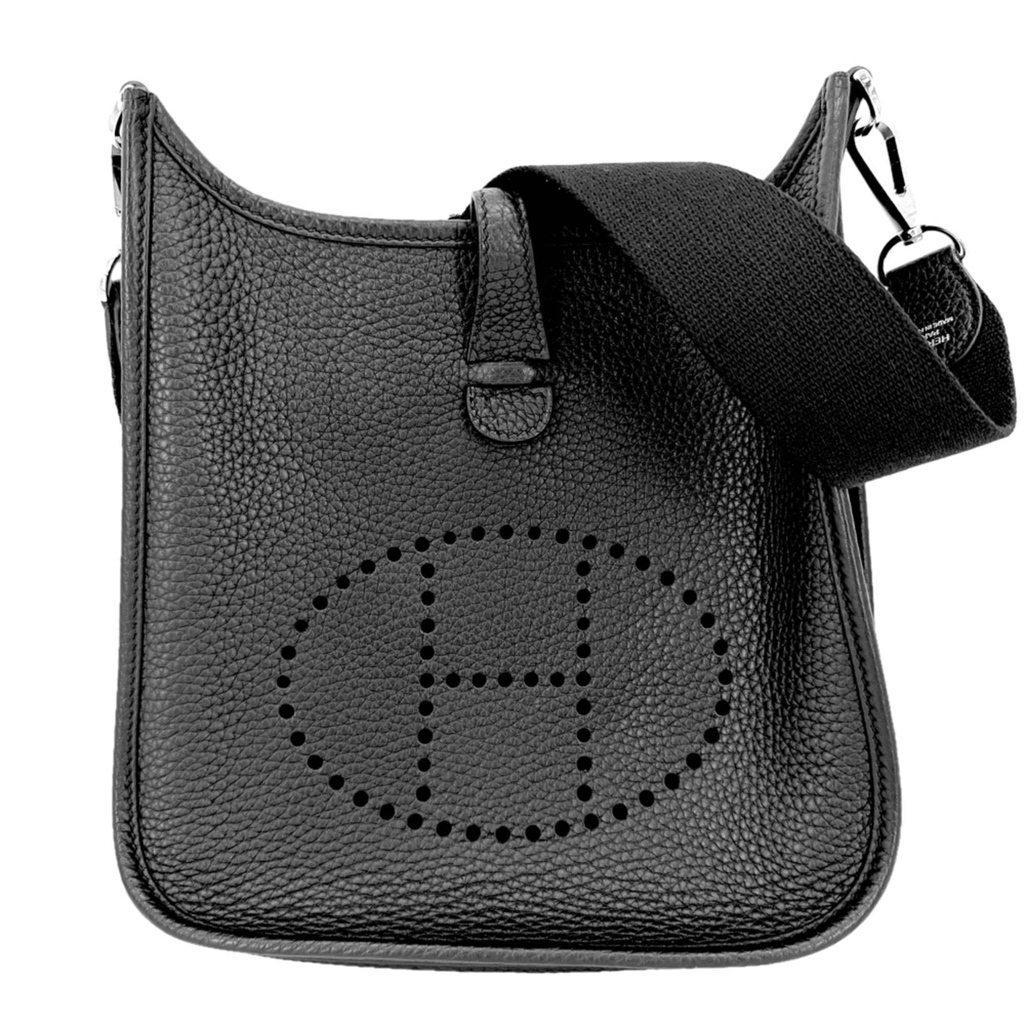 Hermes Evelyne Black Leather Pochette Shoulder Bag (Pre-Owned)