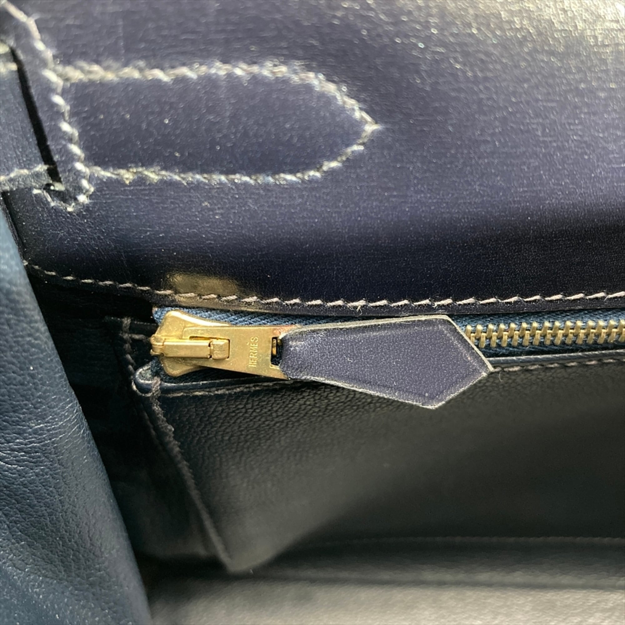 Hermes Navy Box Calf Leather Handbag (Pre-Owned)