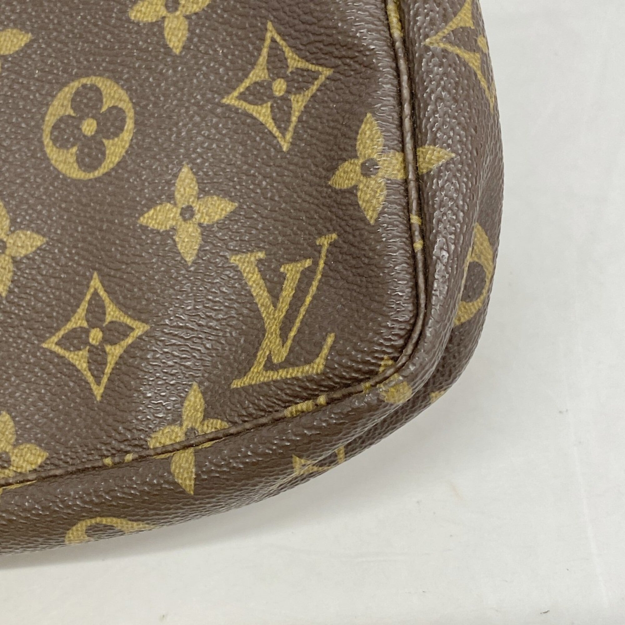 Louis Vuitton Brown Pouch (Pre-Owned)