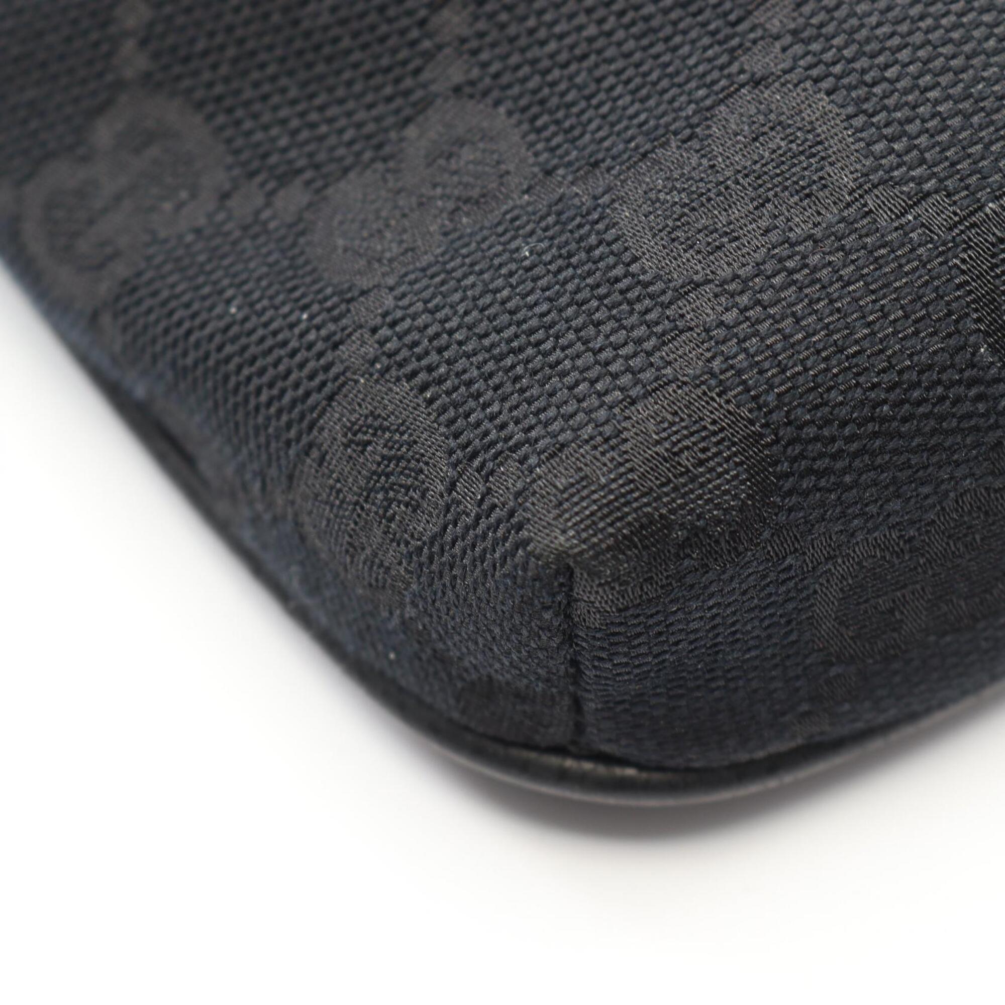 Gucci Black Canvas Leather Handbag Shoulder Bag (Pre-Owned)