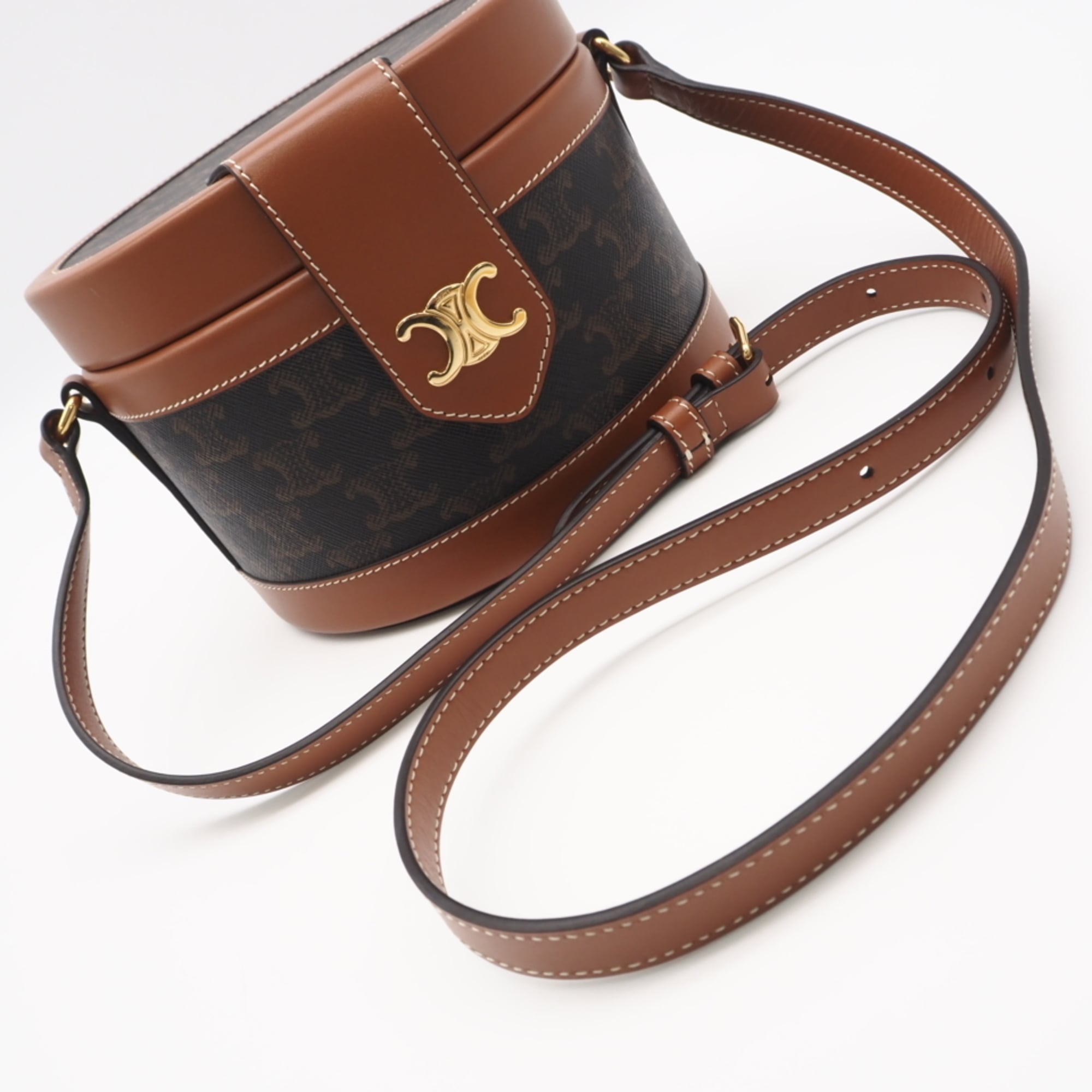 Celine Brown Coated Canvas Leather Shoulder Bag (Pre-Owned)