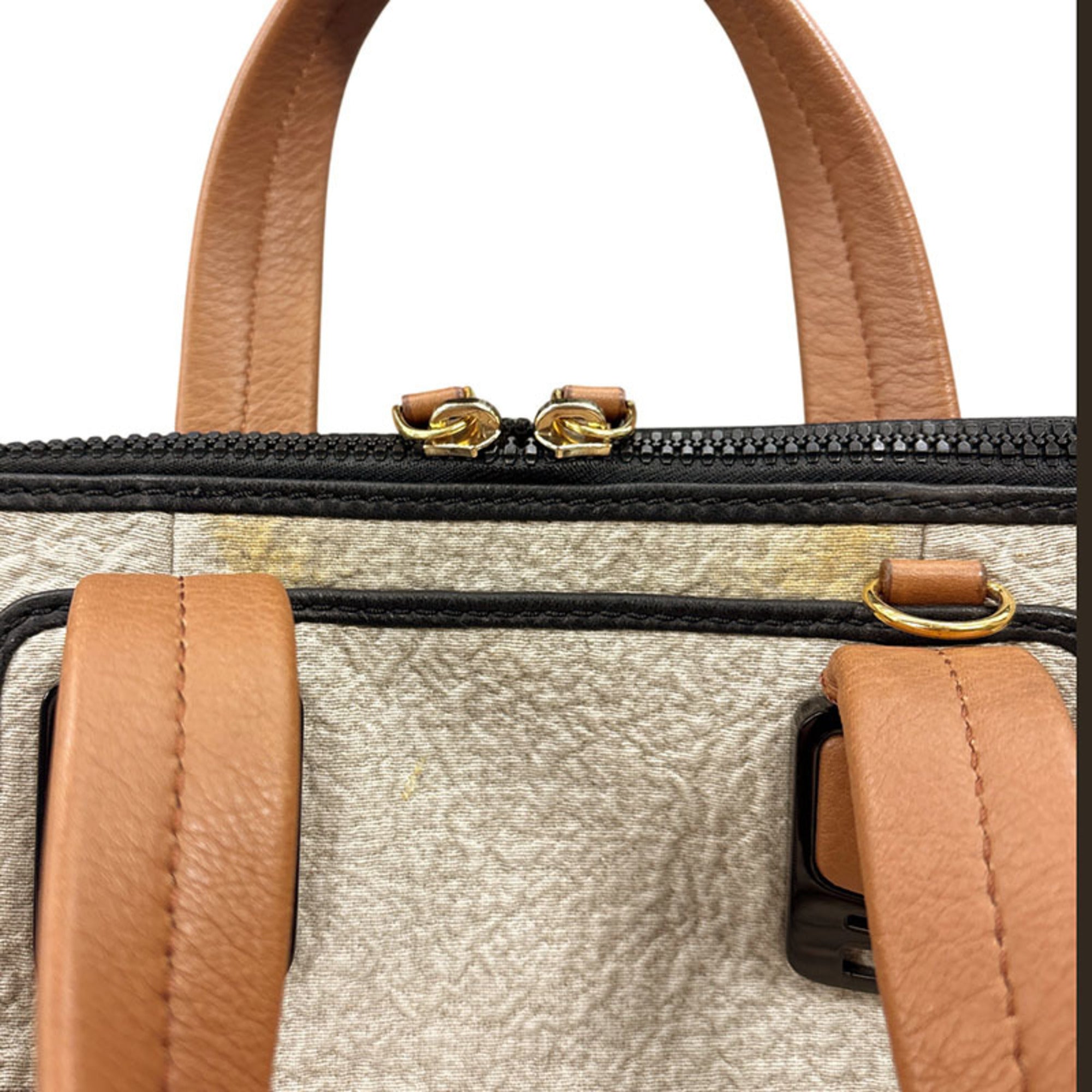 Fendi Beige Pile Fabric Leather Handbag (Pre-Owned)
