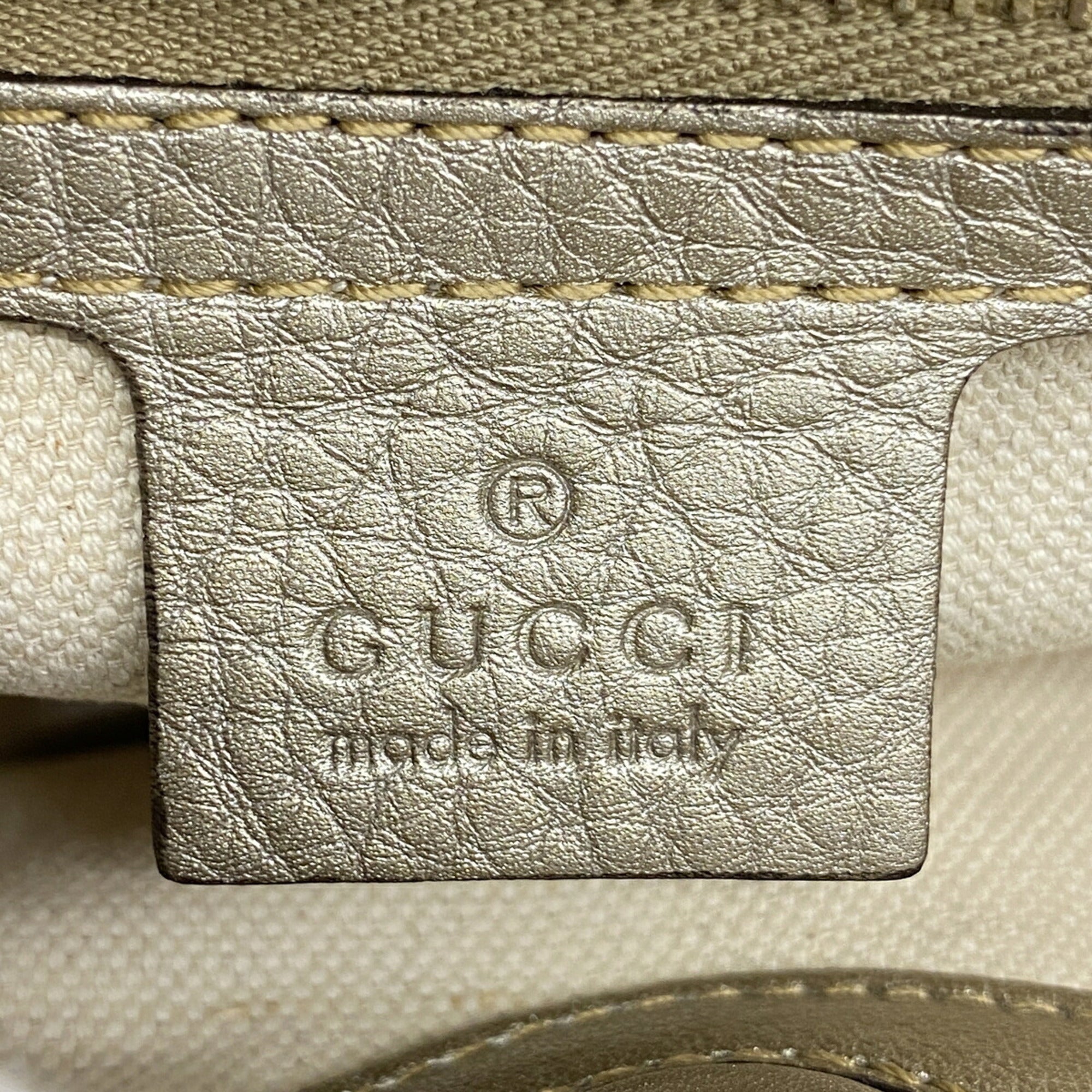 Gucci Silver Leather Handbag (Pre-Owned)