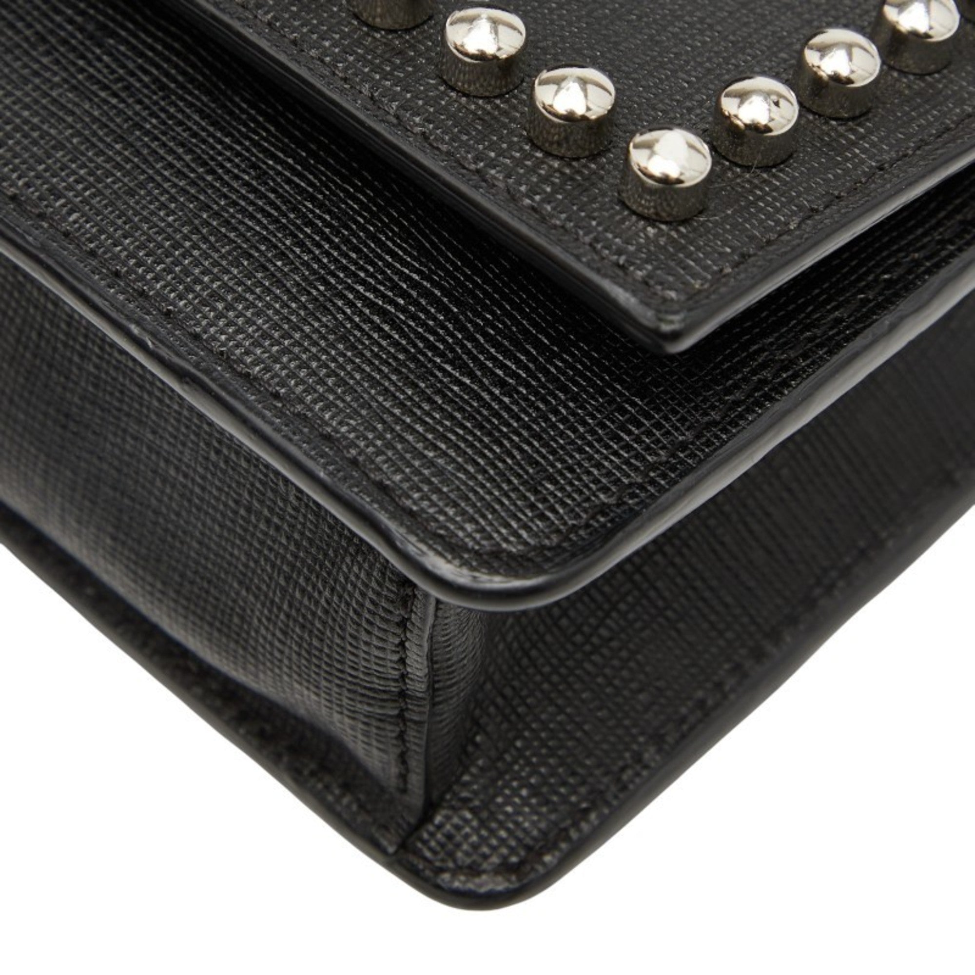 Fendi Black Leather Shoulder Bag (Pre-Owned)