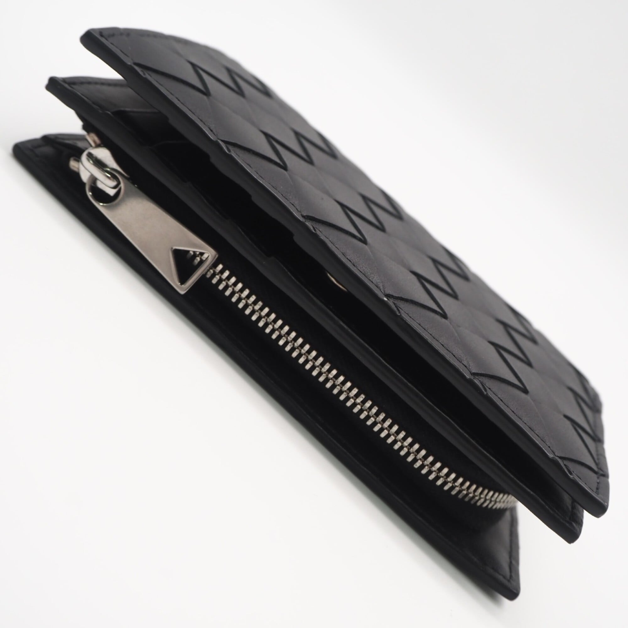 Bottega Veneta Intrecciato Black Leather Wallet (Bi-Fold) (Pre-Owned)
