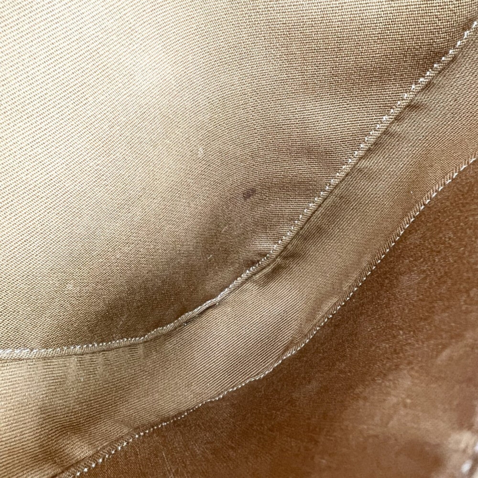 Celine Brown White Shoulder Bag (Pre-Owned)