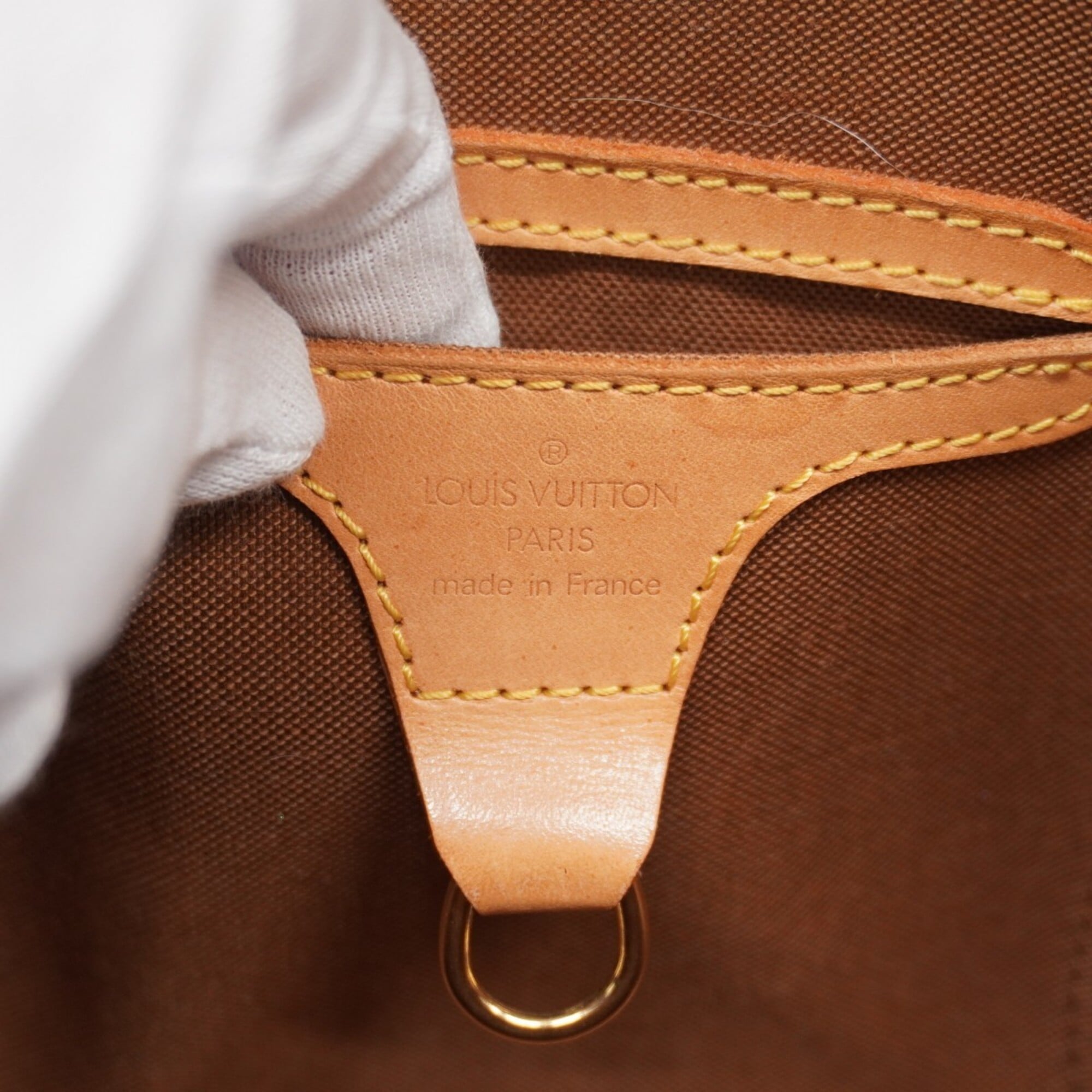 Louis Vuitton Brown Handbag (Pre-Owned)