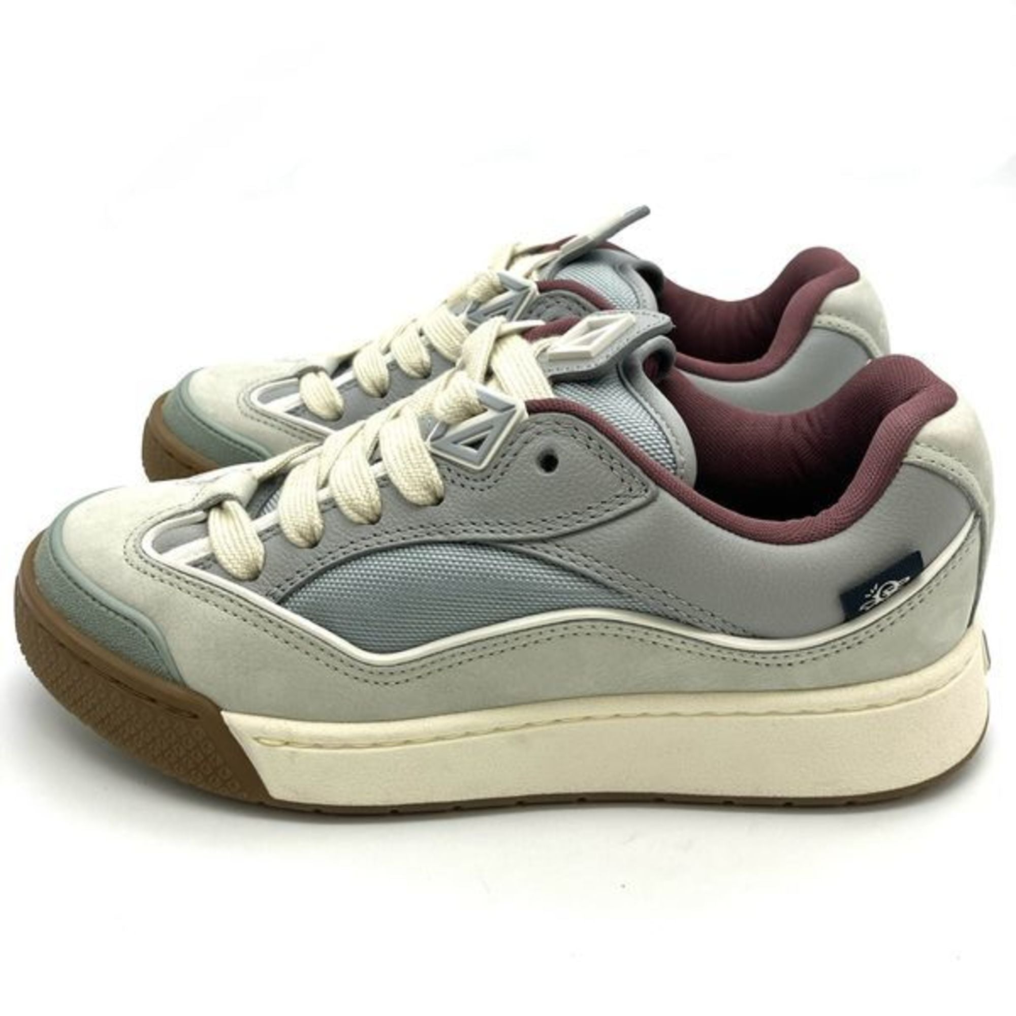 Christian Dior Sneakers (Pre-Owned)