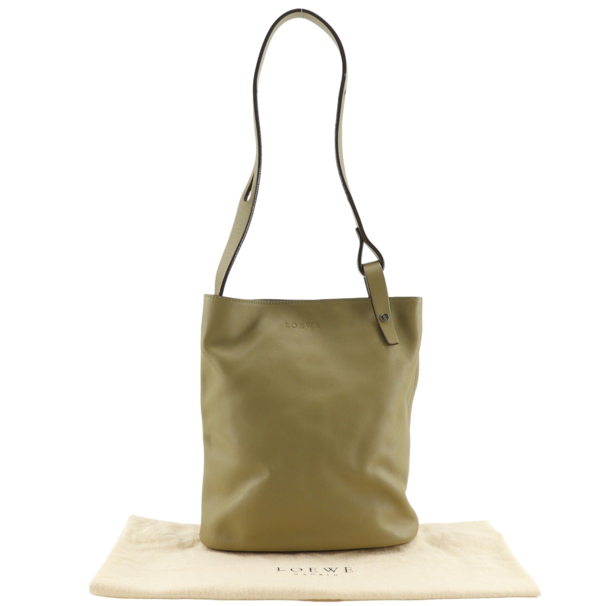 Loewe Olive Leather Shoulder Bag (Pre-Owned)