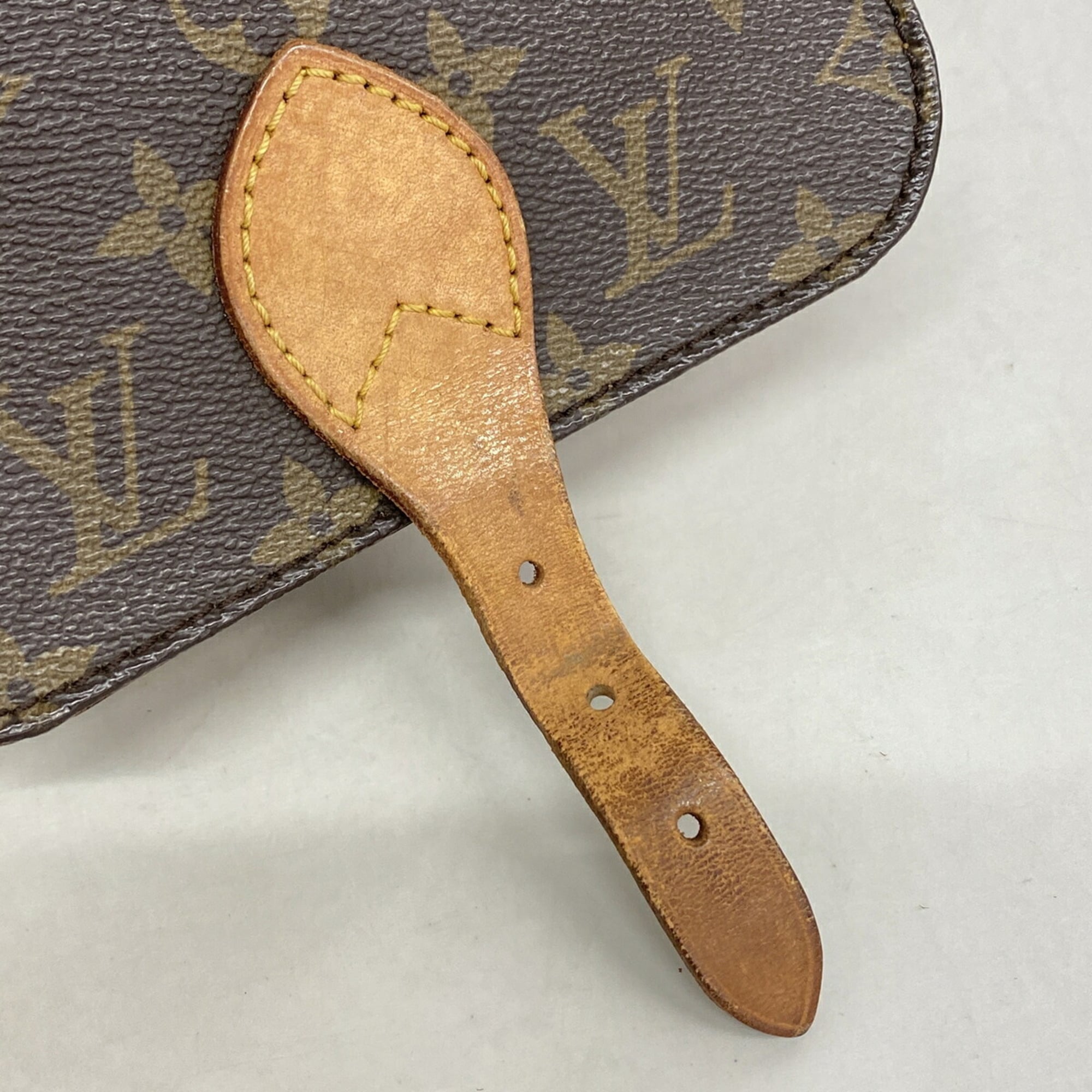 Louis Vuitton Brown Shoulder Bag (Pre-Owned)