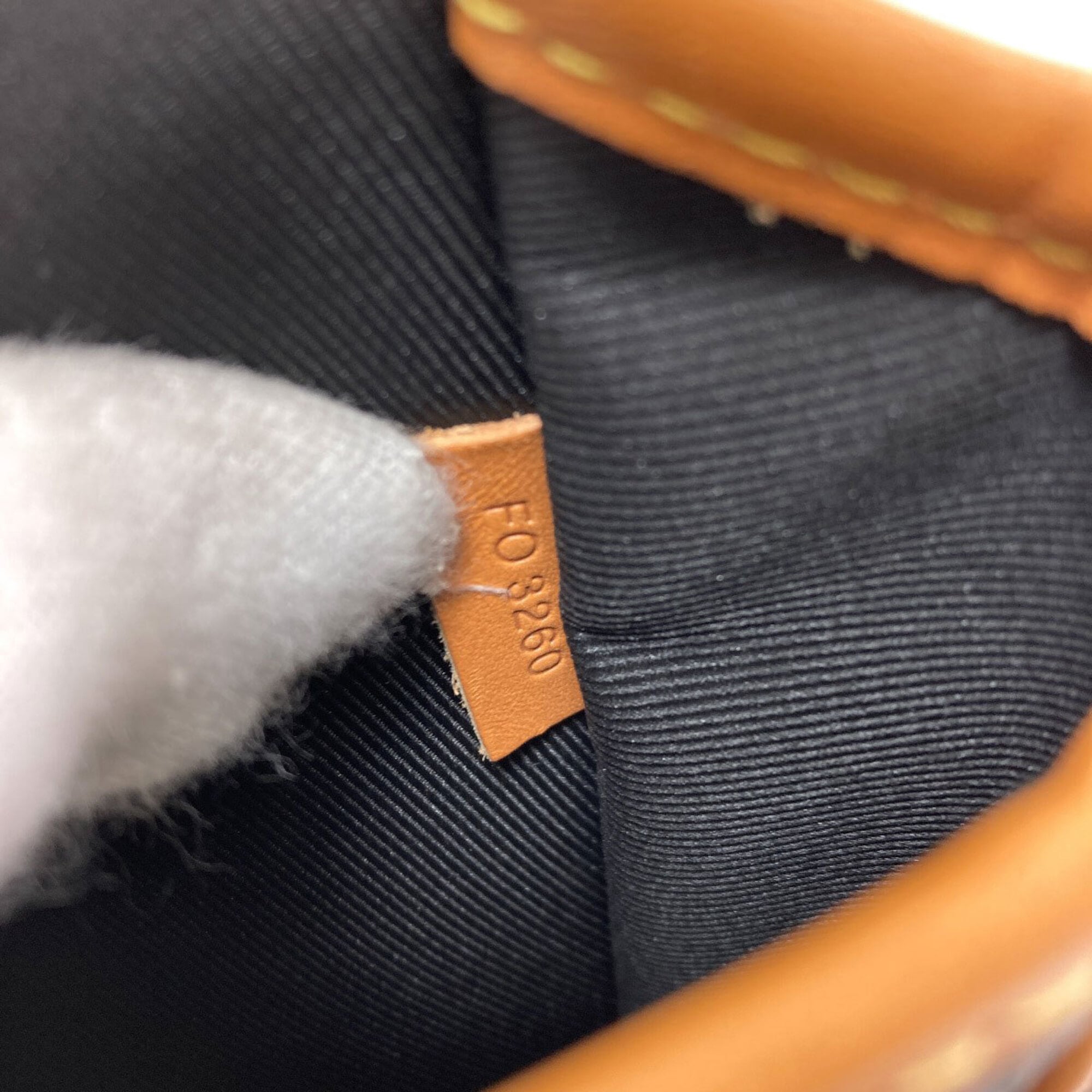 Louis Vuitton Damier Canvas Monogram Canvas Damier Canvas Messenger Bag Shoulder Bag (Pre-Owned)