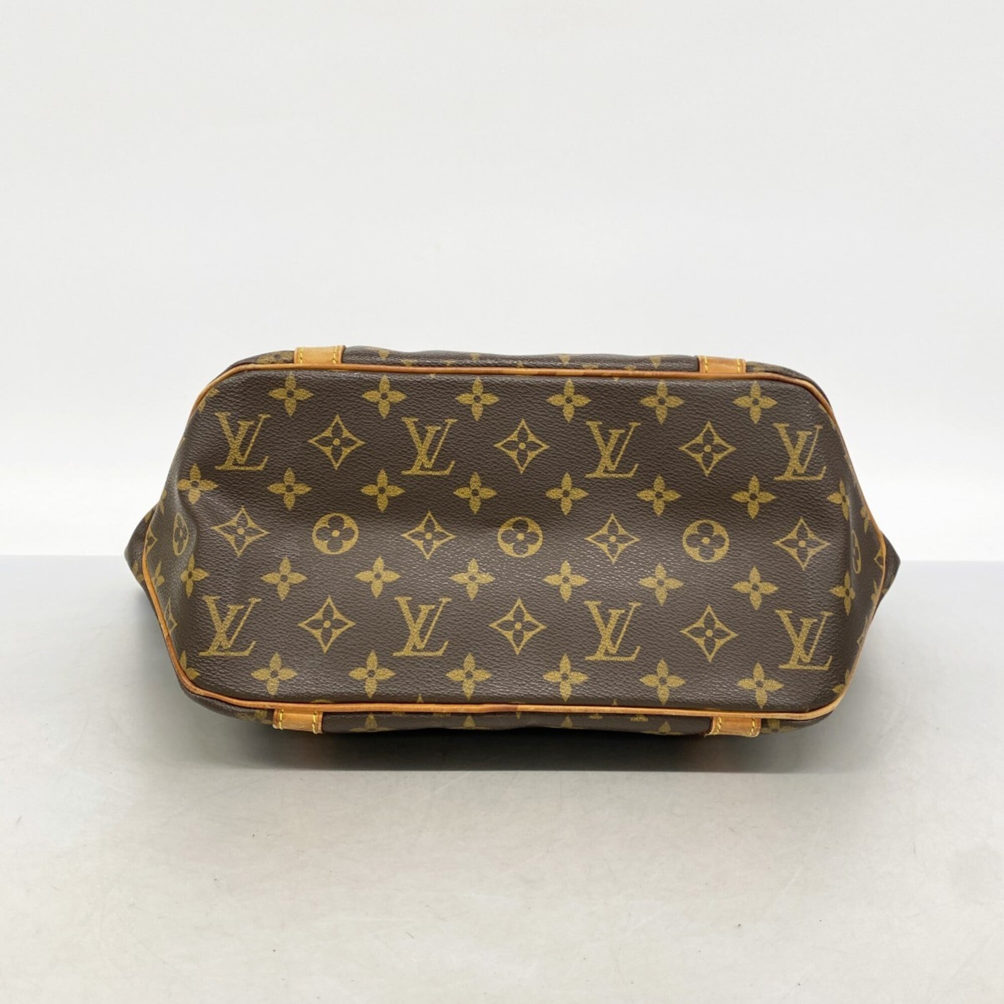 Louis Vuitton Brown Shoulder Bag (Pre-Owned)