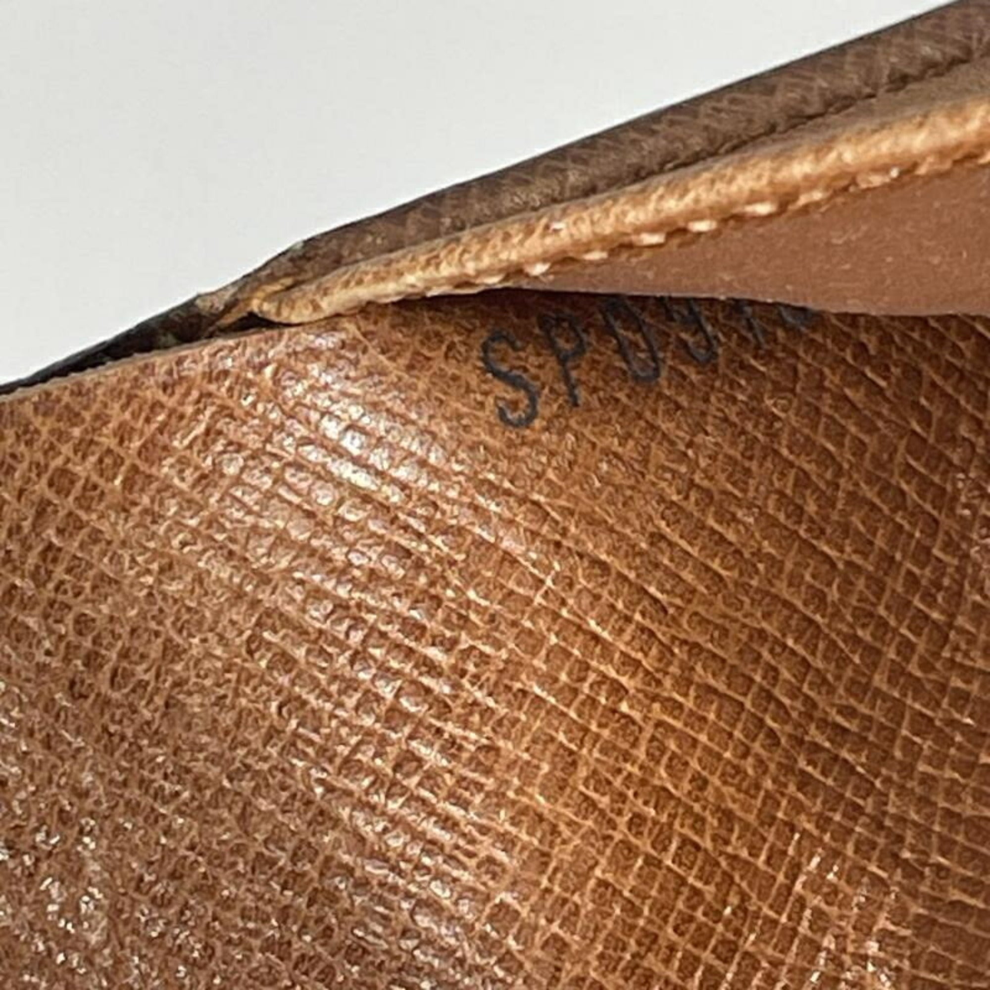 Louis Vuitton Monogram Brown Monogram Wallet (Tri-Fold) (Pre-Owned)