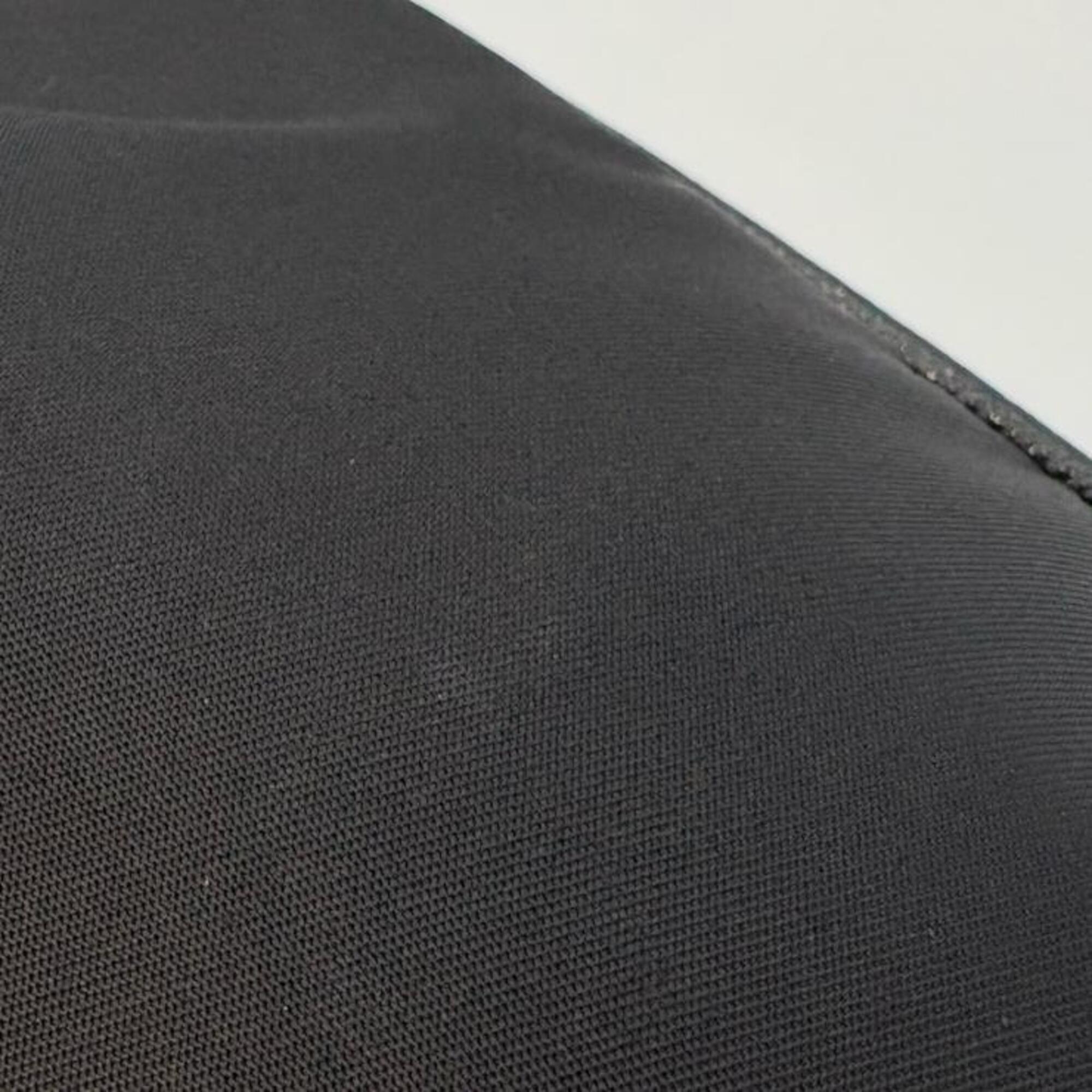 Prada Black Nylon Shoulder Bag (Pre-Owned)