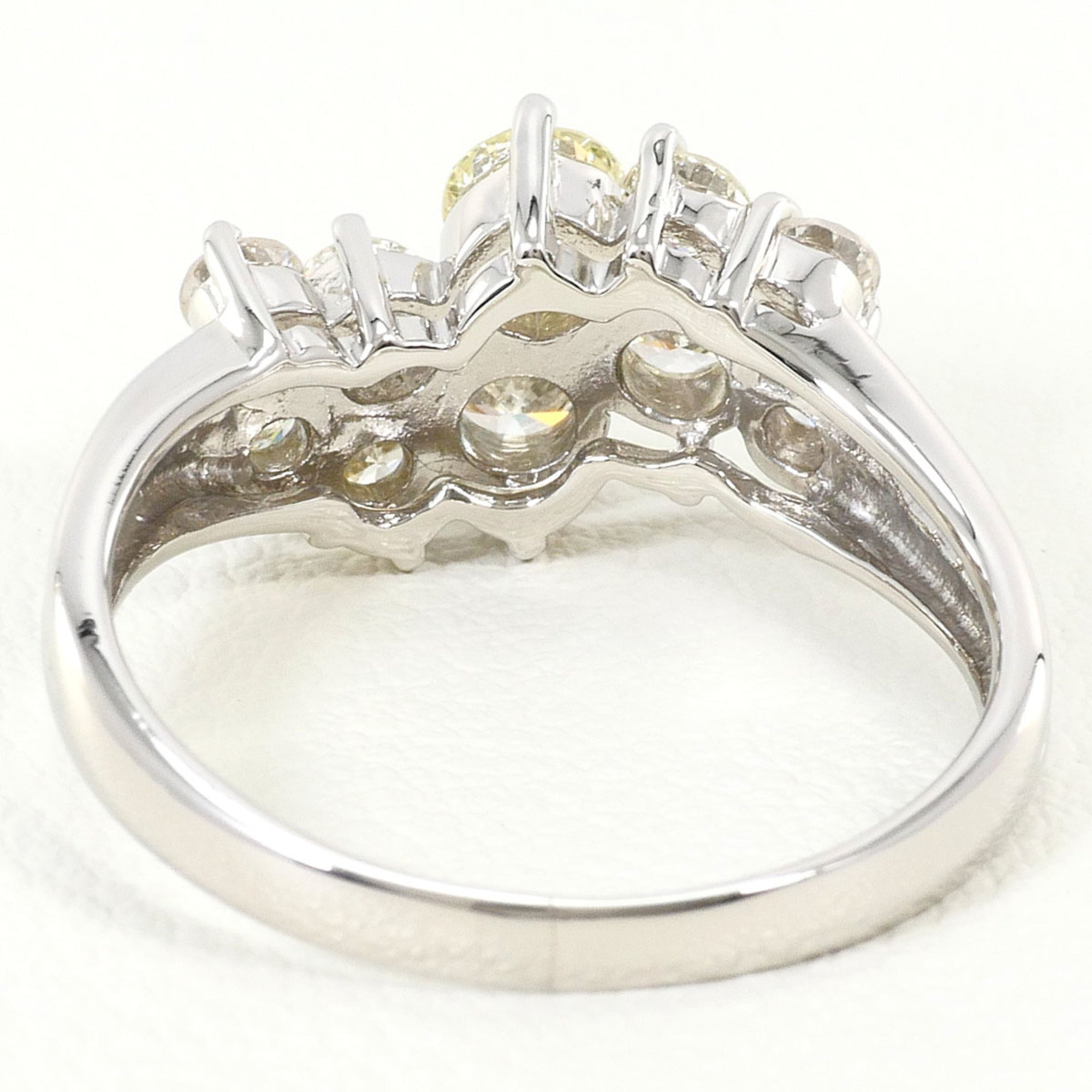 Unbranded Platinum Platinum 900 Band Ring (Pre-Owned)
